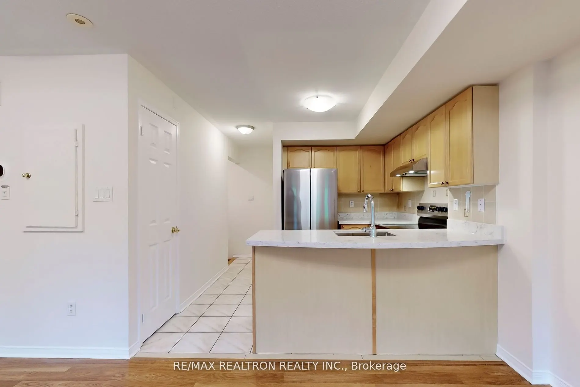 312 John Street, #335