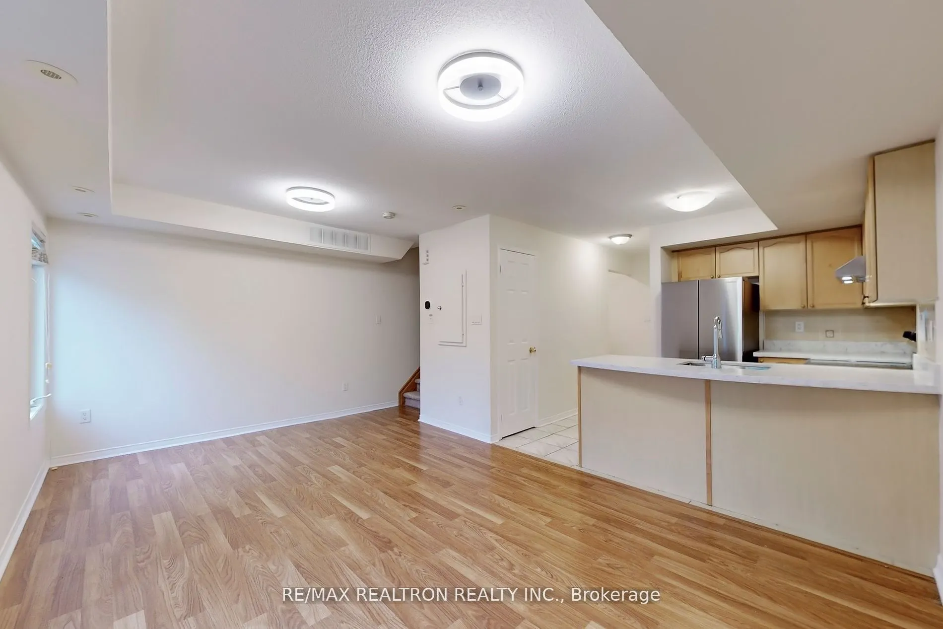 312 John Street, #335