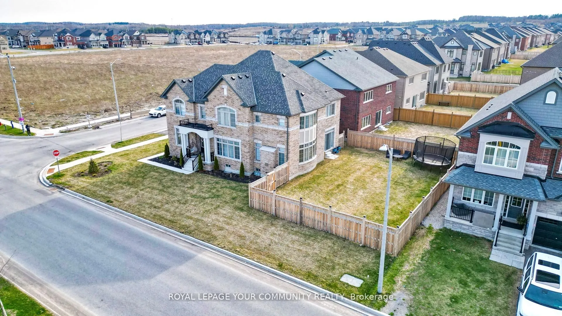 1072 Wickham Road