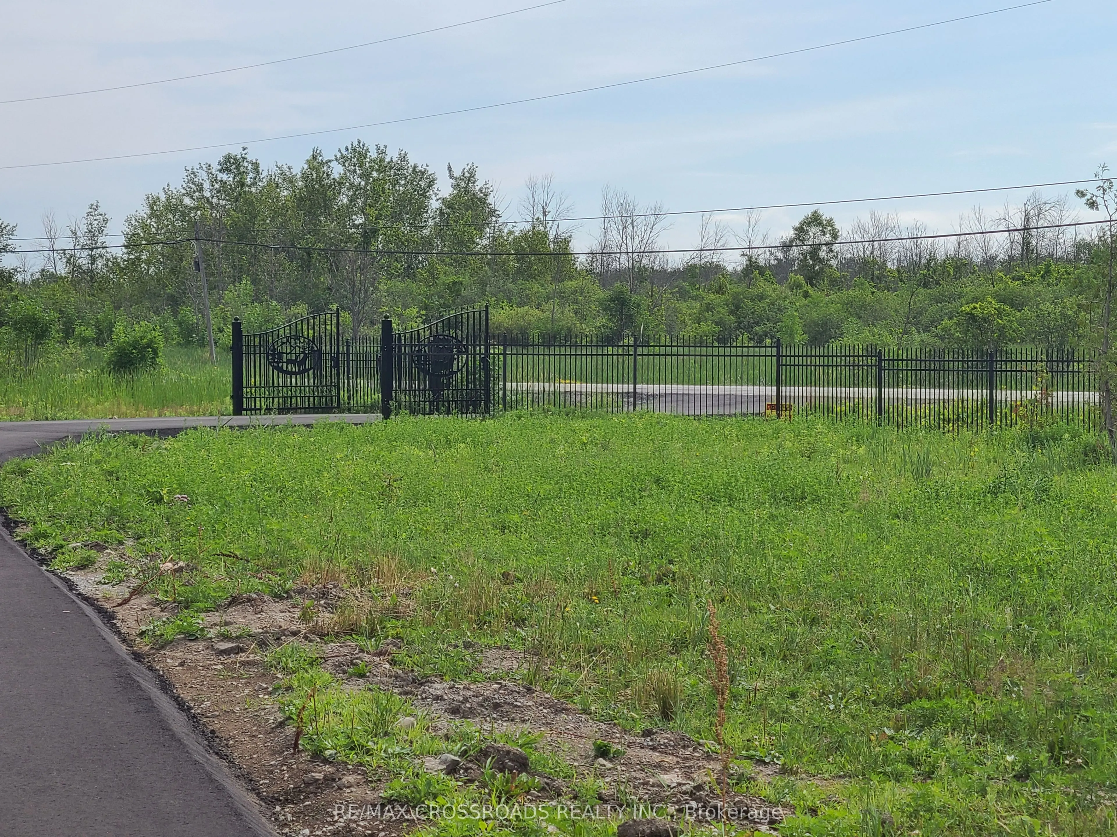 B25512 Durham Regional Rd23 Road