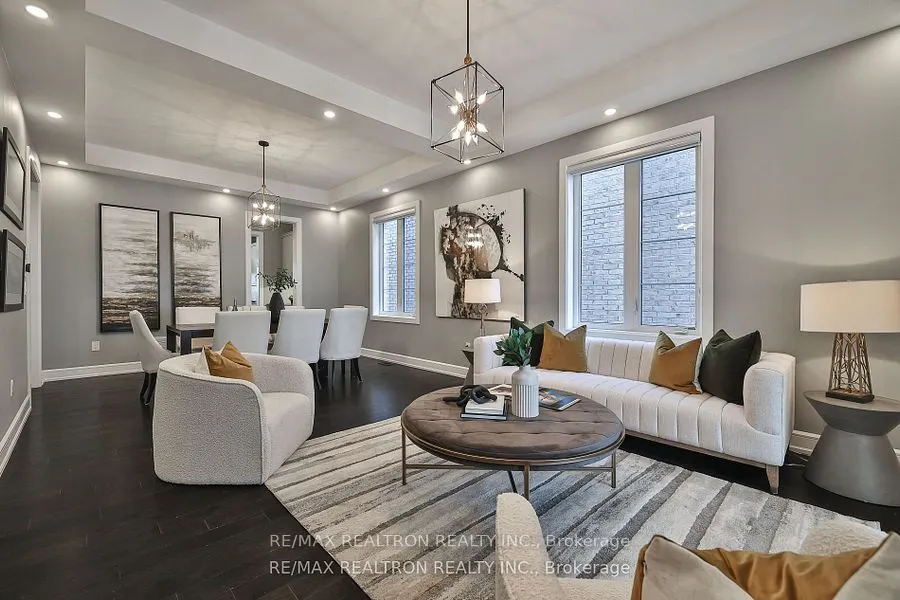 3 Redelmeier Court