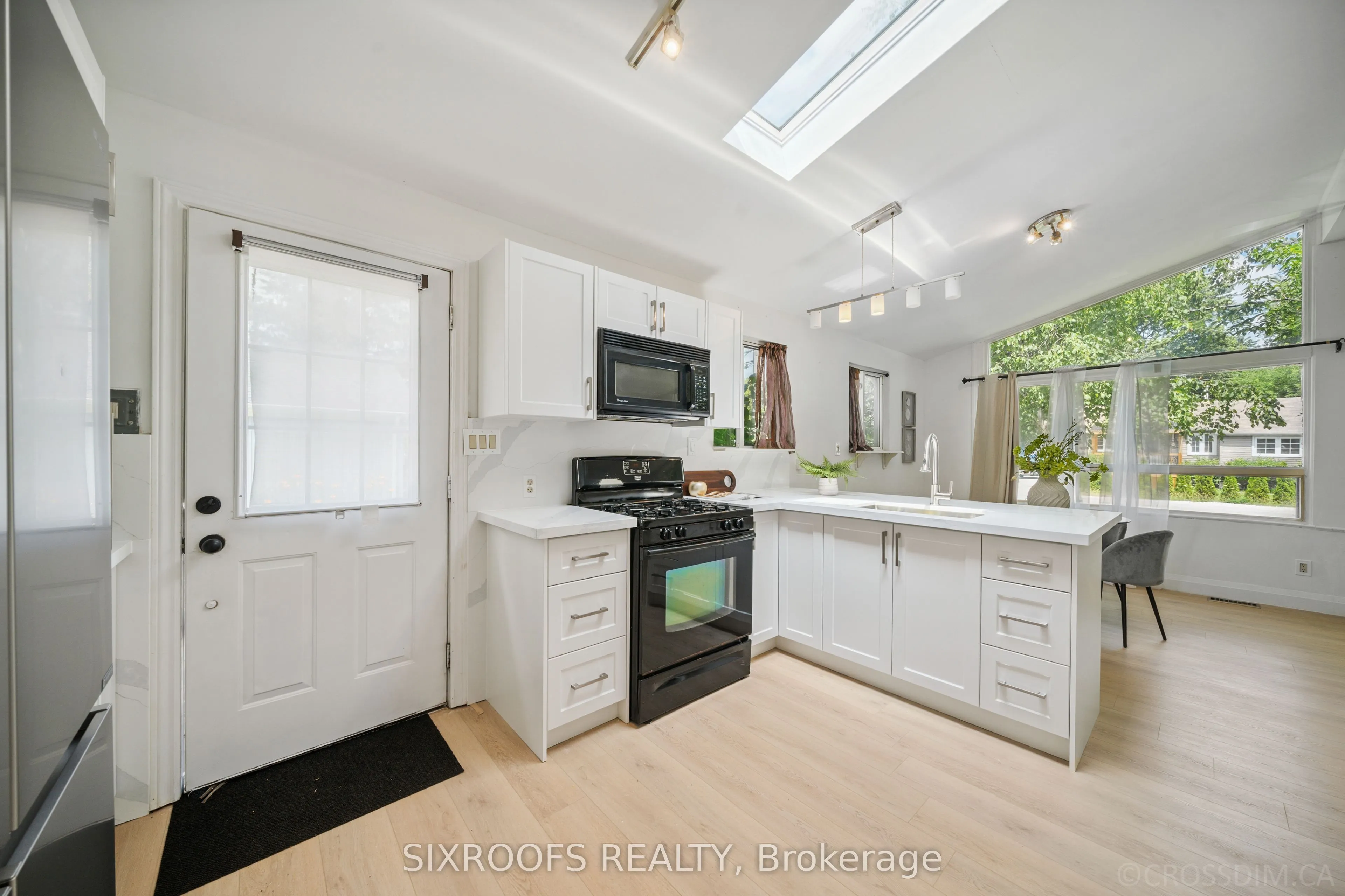 159 Bayview Avenue