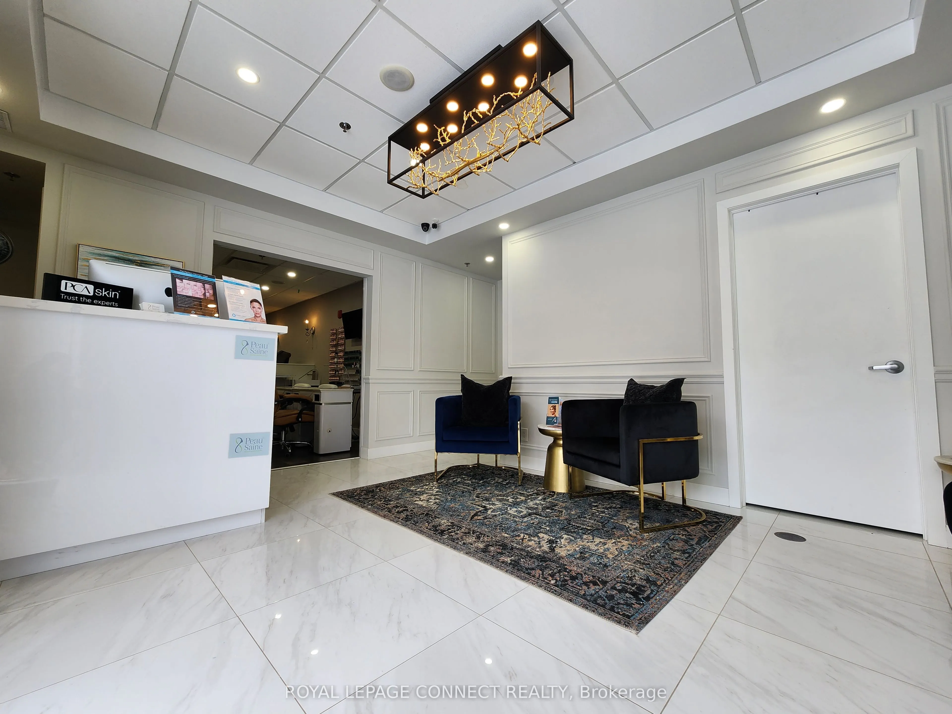 10 Cox Boulevard, #1 & 13A