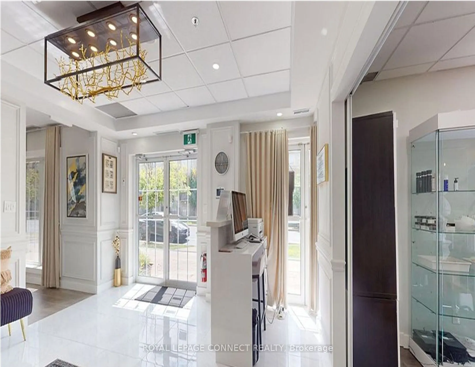 10 Cox Boulevard, #1 & 13A