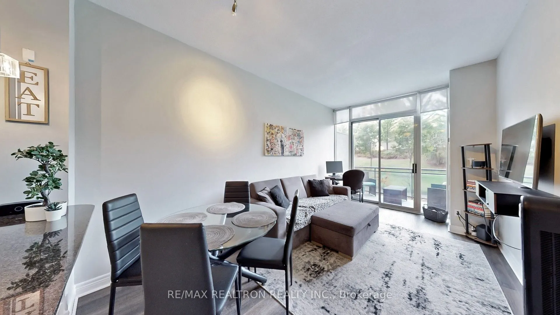 330 Red Maple Road, #103