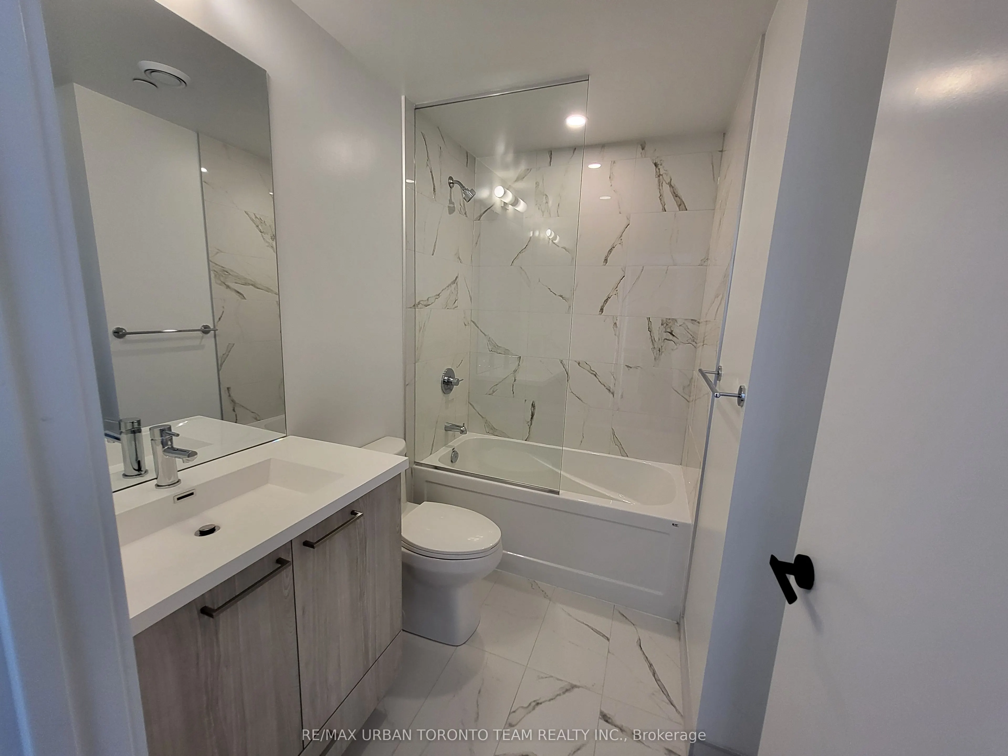 195 Commerce Street, #4209