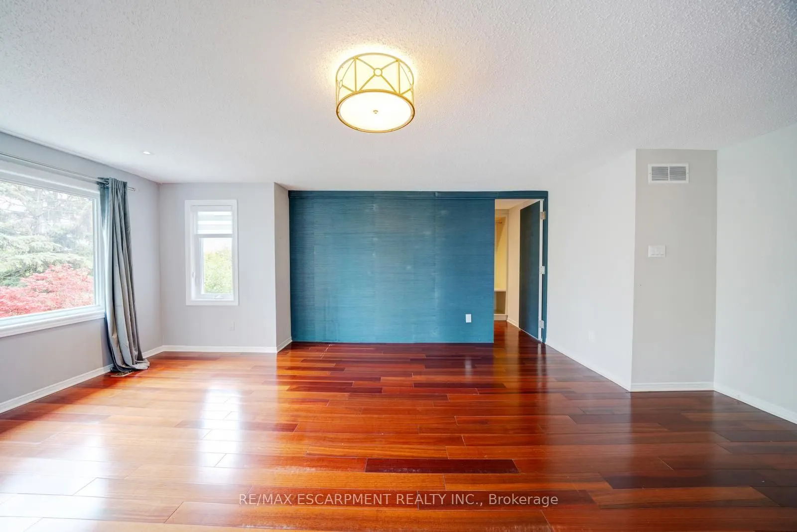102 Crawford Rose Drive