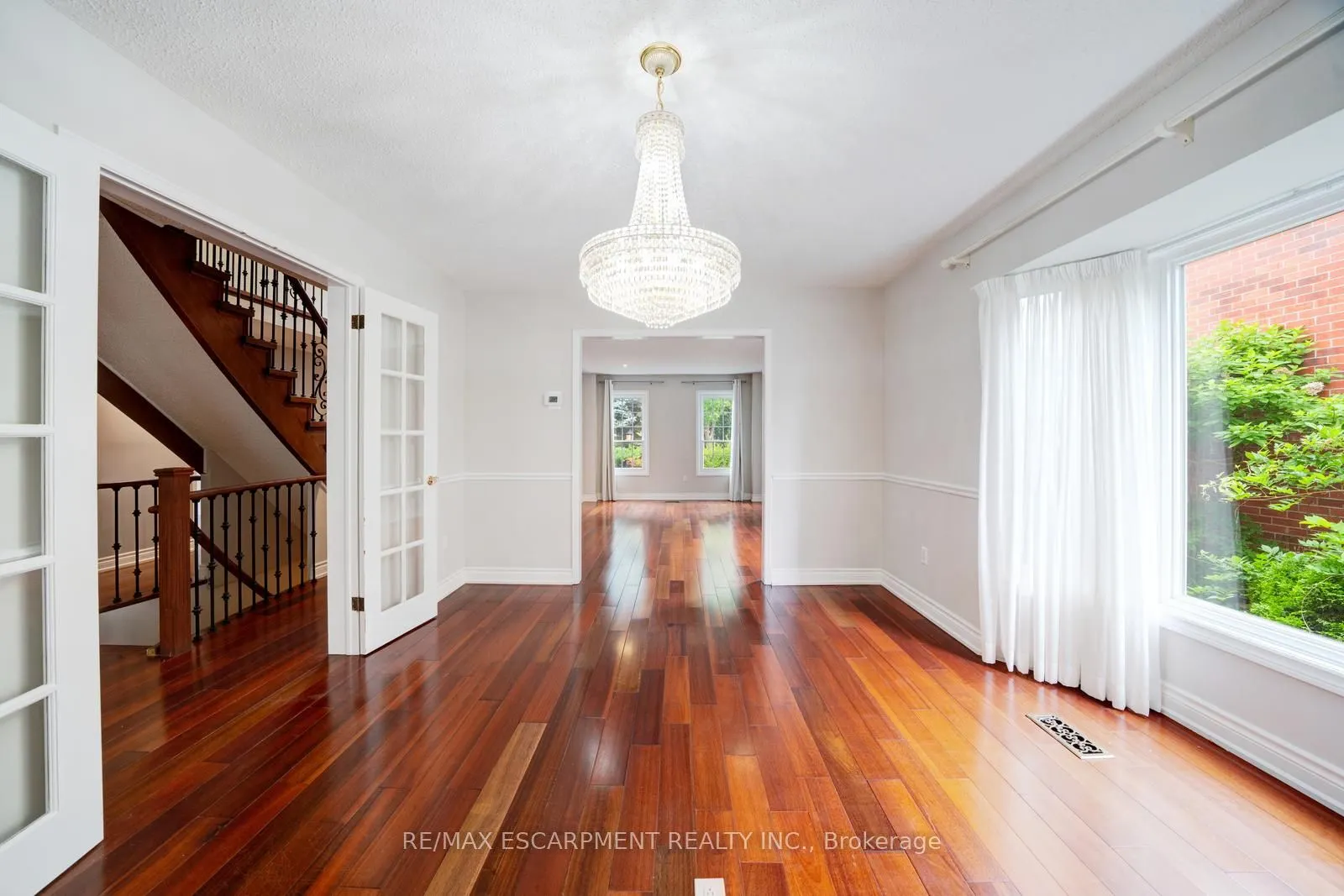 102 Crawford Rose Drive