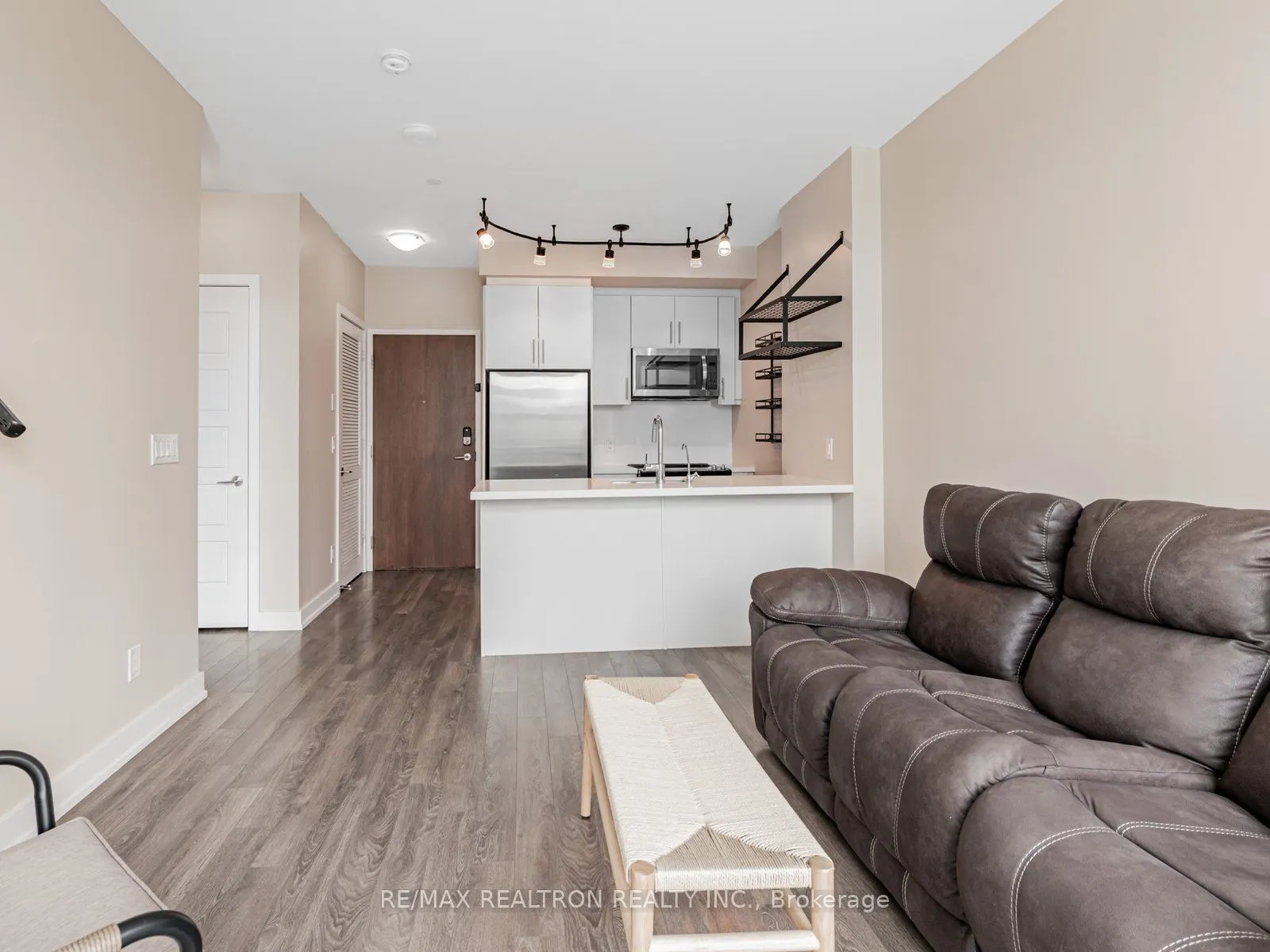 333 Sea Ray Avenue, #D417