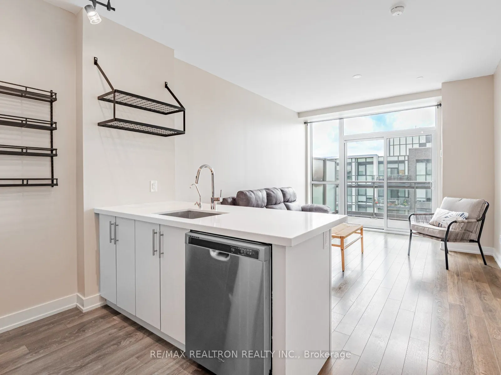 333 Sea Ray Avenue, #D417