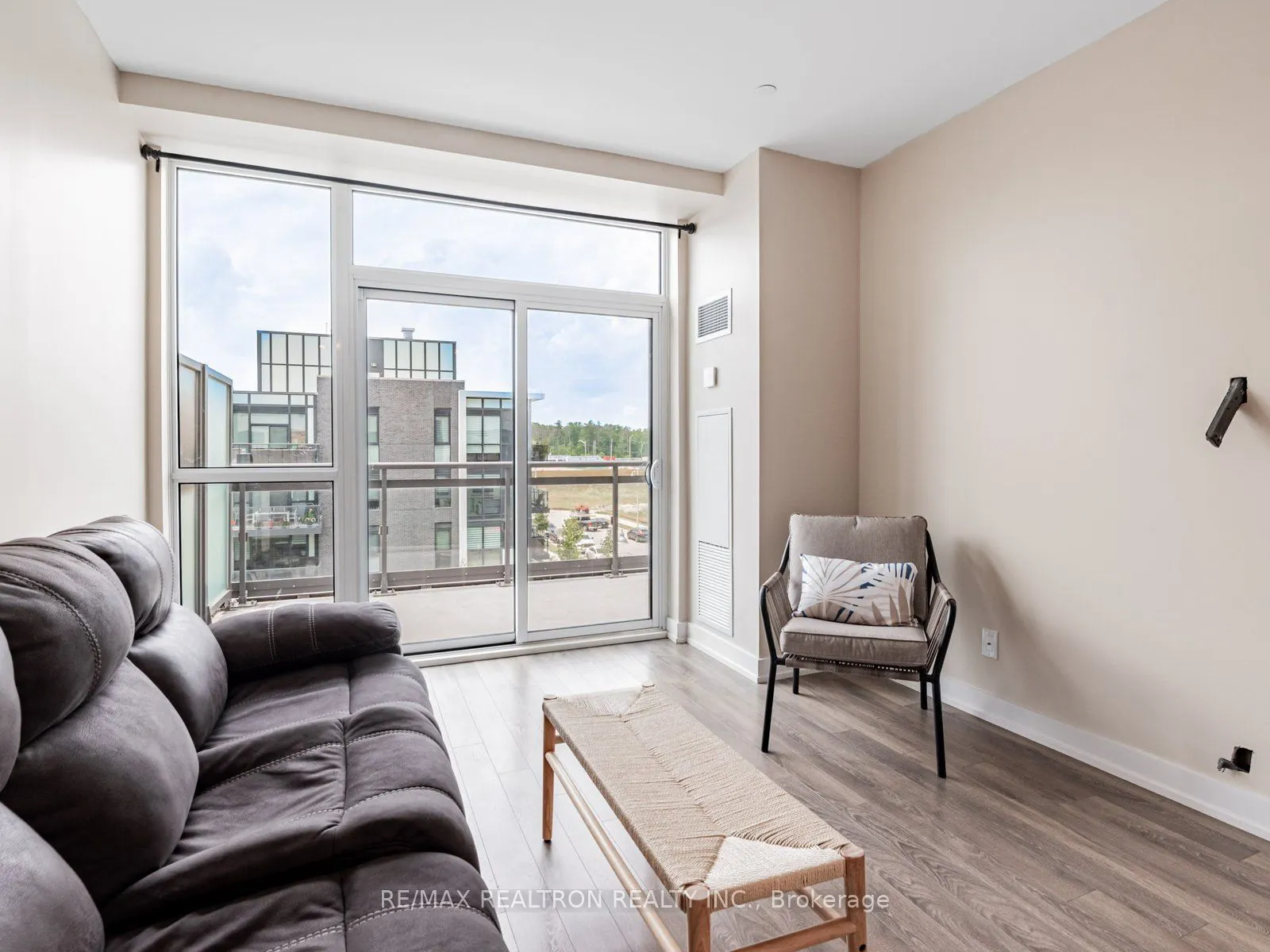333 Sea Ray Avenue, #D417