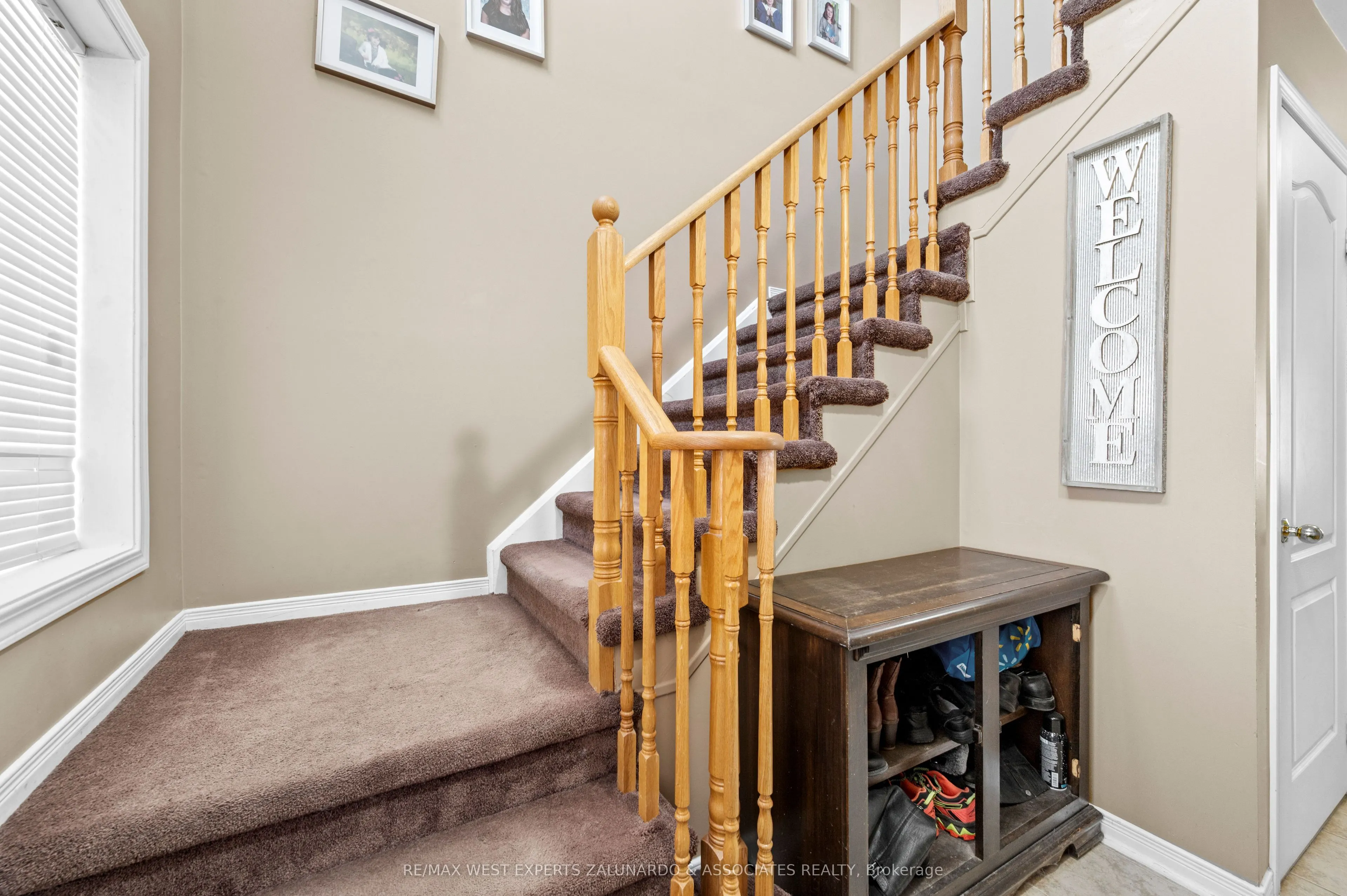 156 Stonemount Crescent