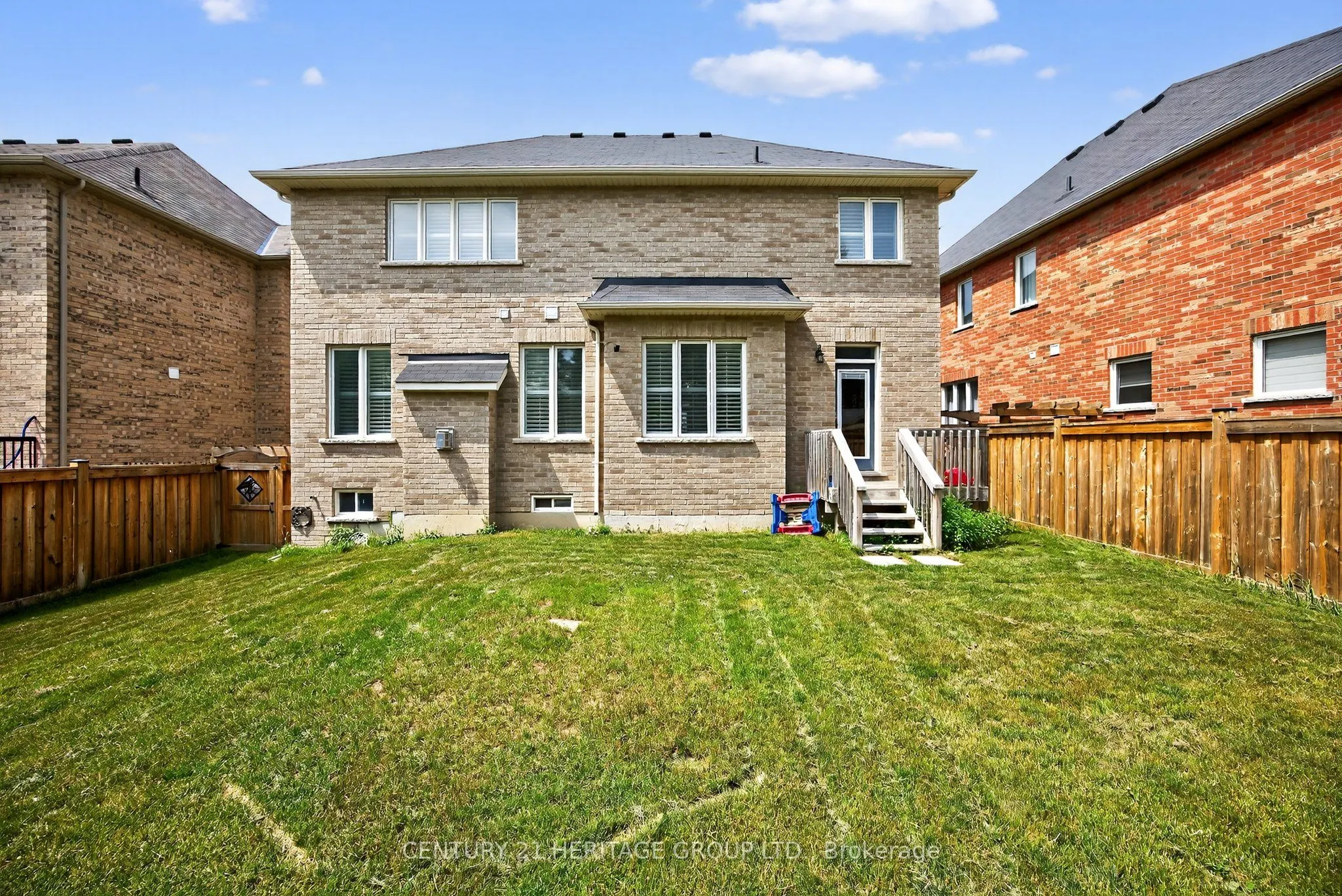 9 Webb Trail