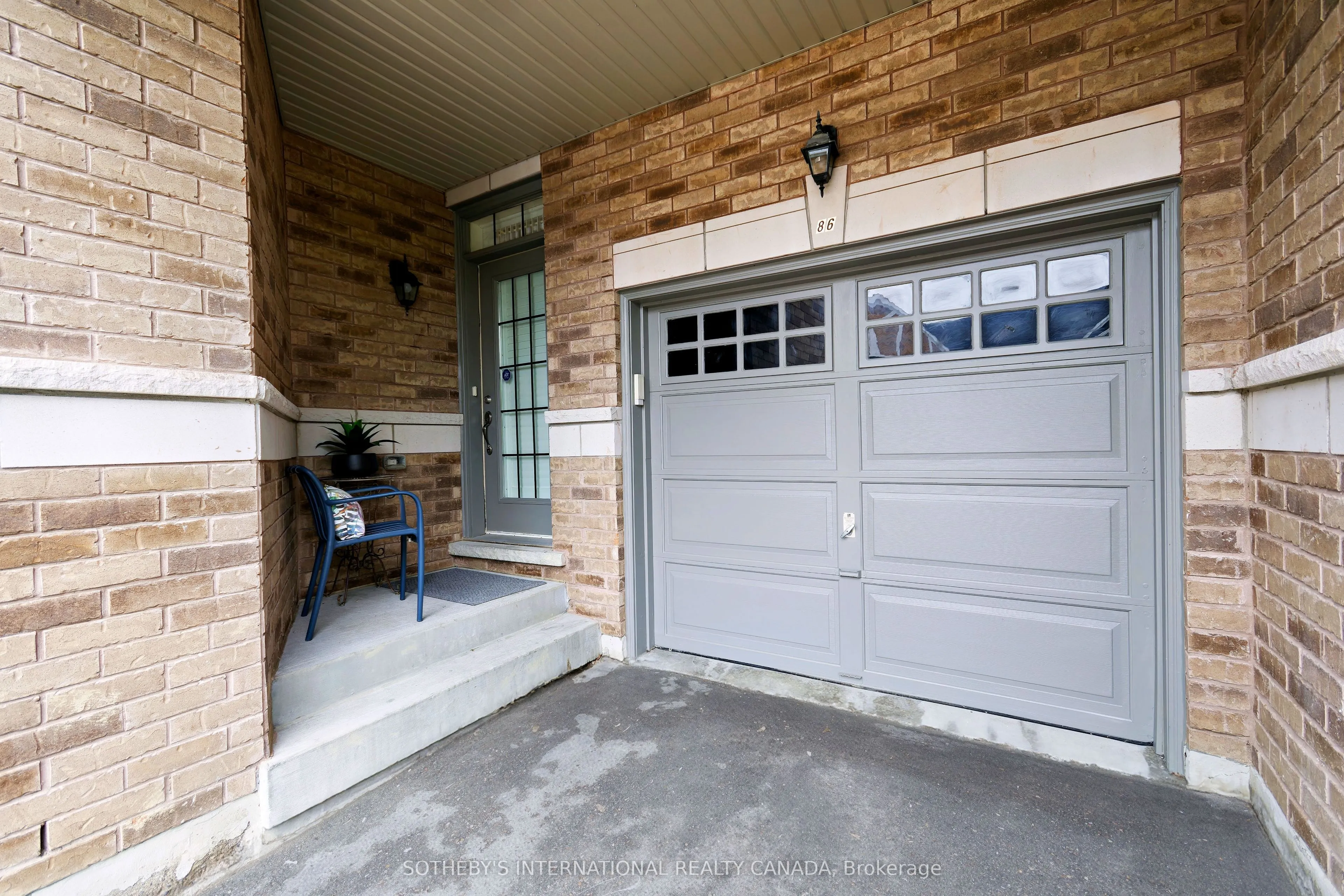 86 Alexie Way
