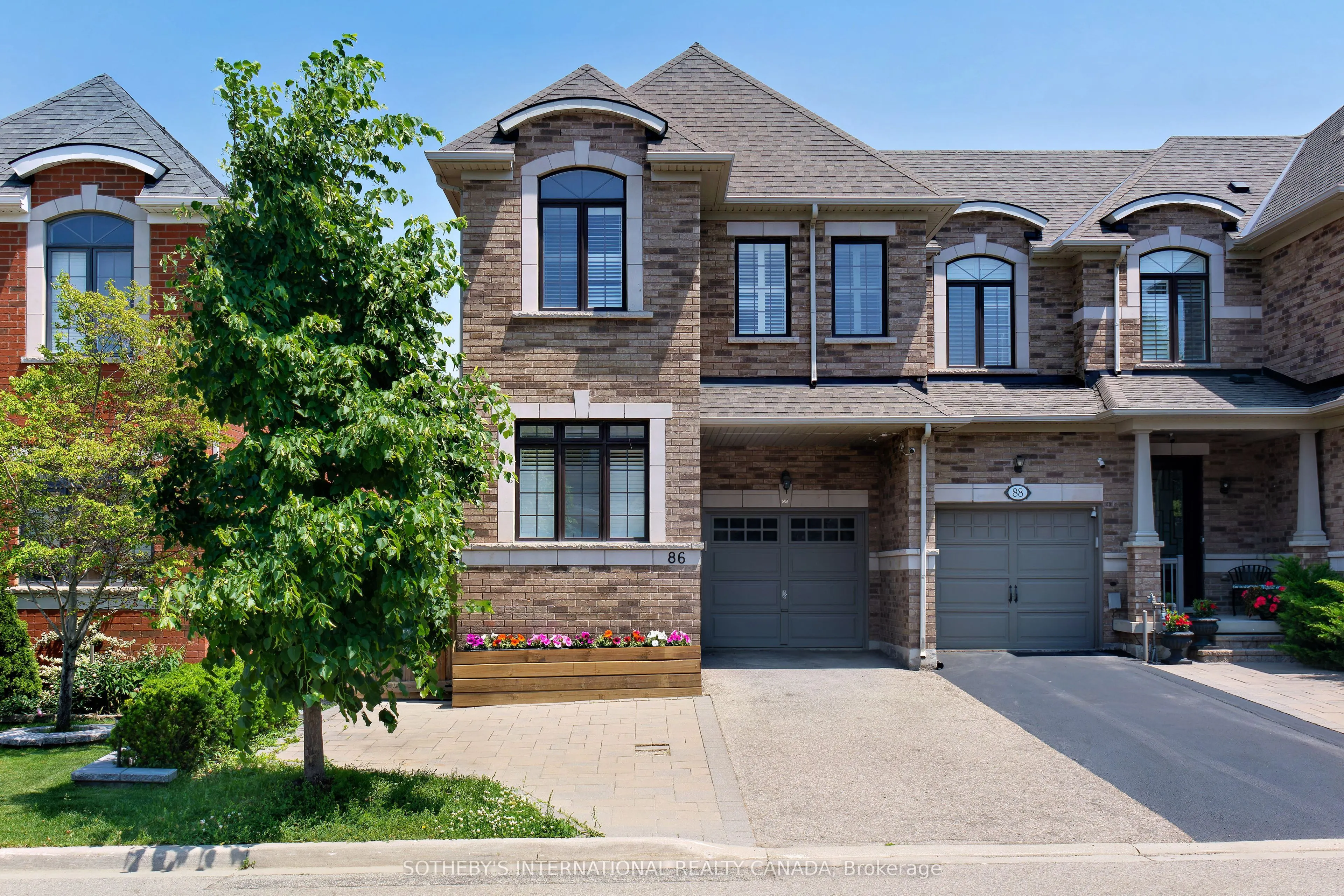 86 Alexie Way