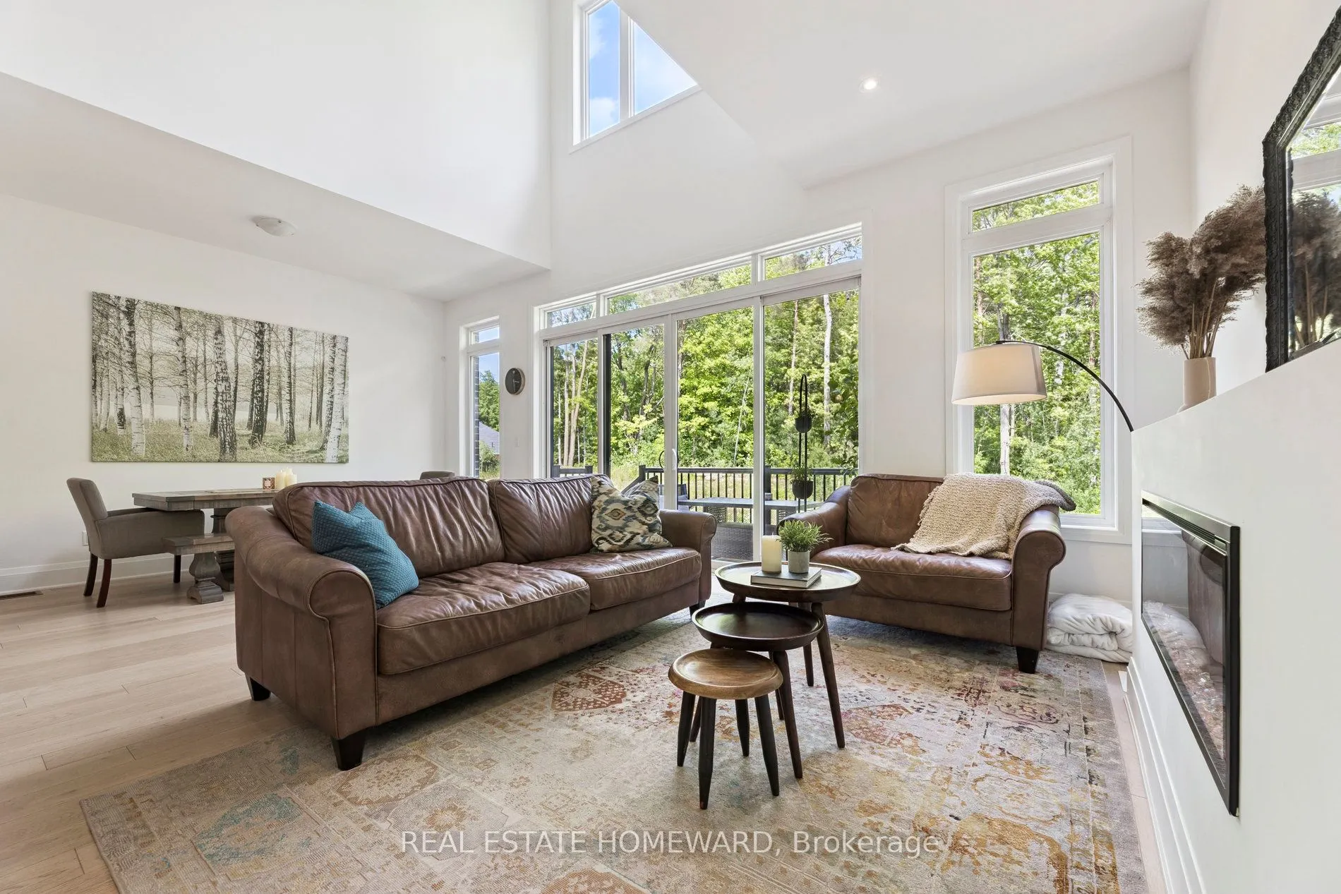 11 Lois Torrance Trail