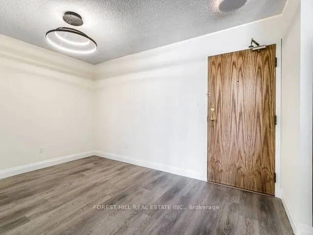 326 Major Mackenzie Drive E, #308