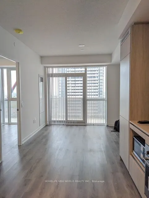 28 Interchange Way, #1601