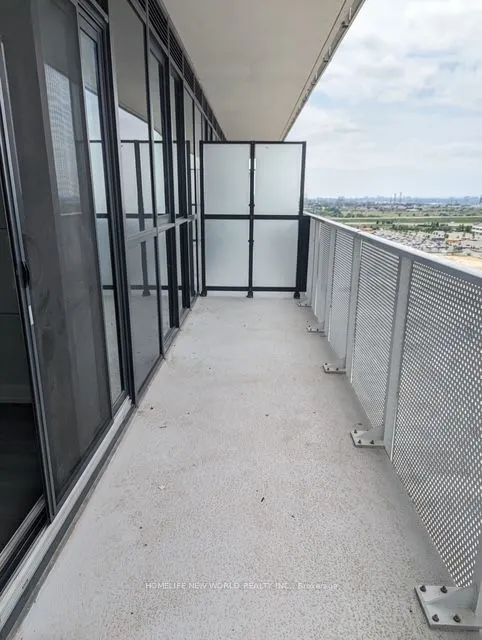 28 Interchange Way, #1601