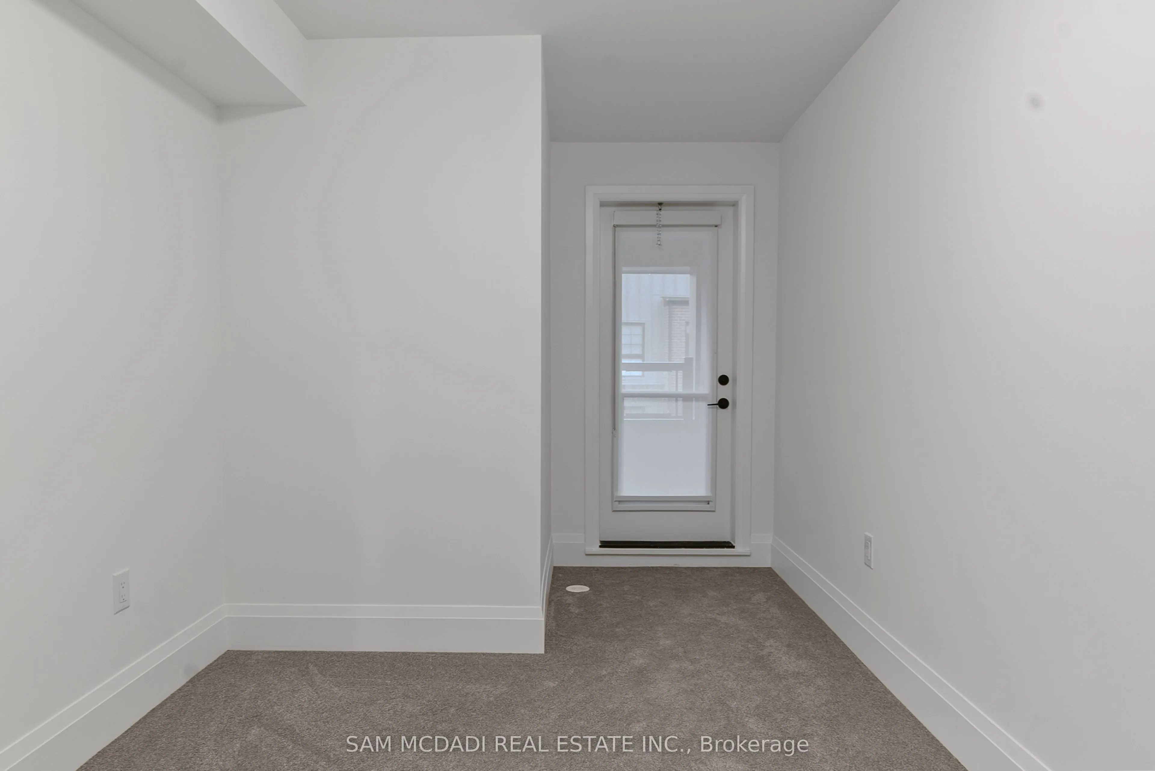 33 Burleigh Mews