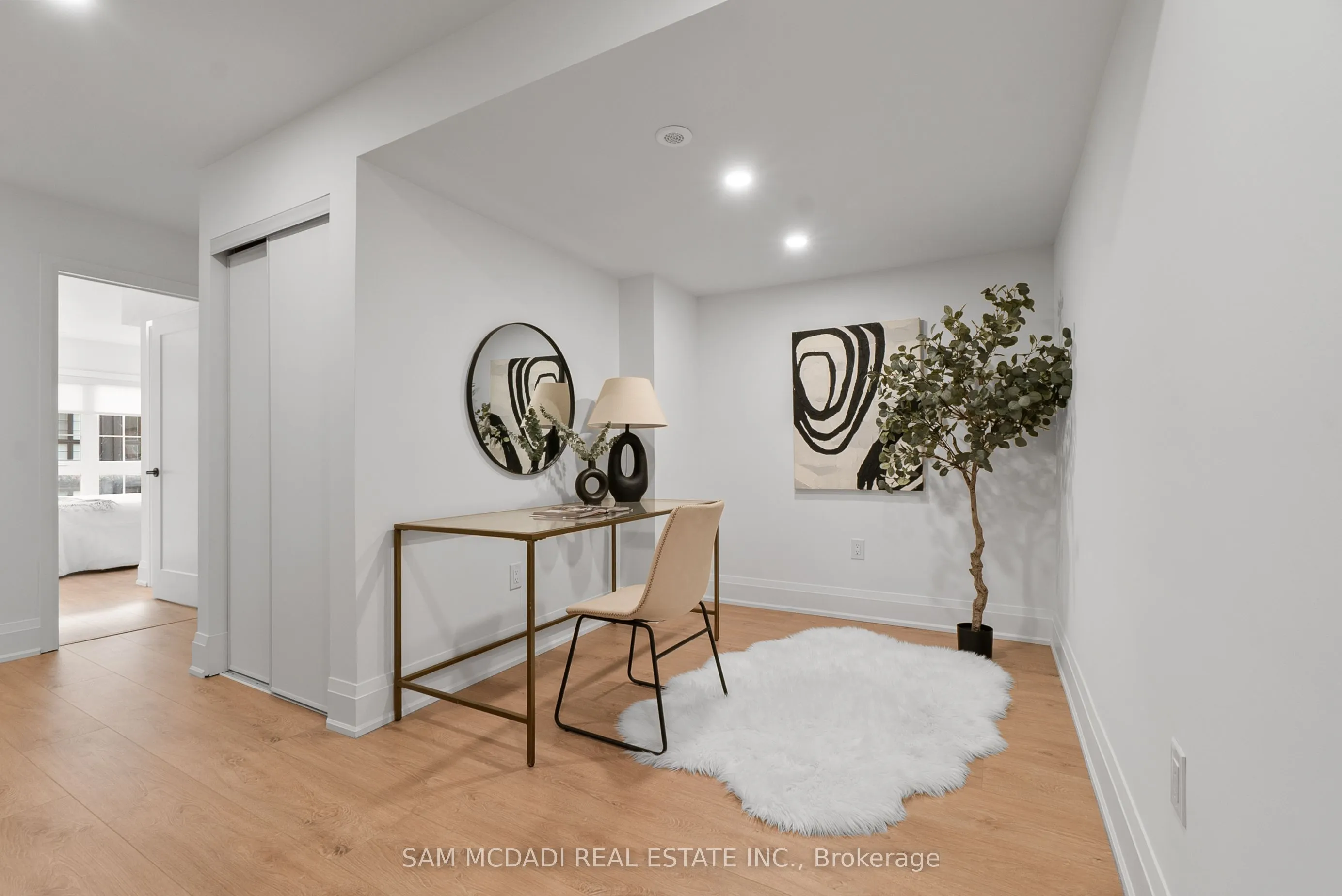 33 Burleigh Mews