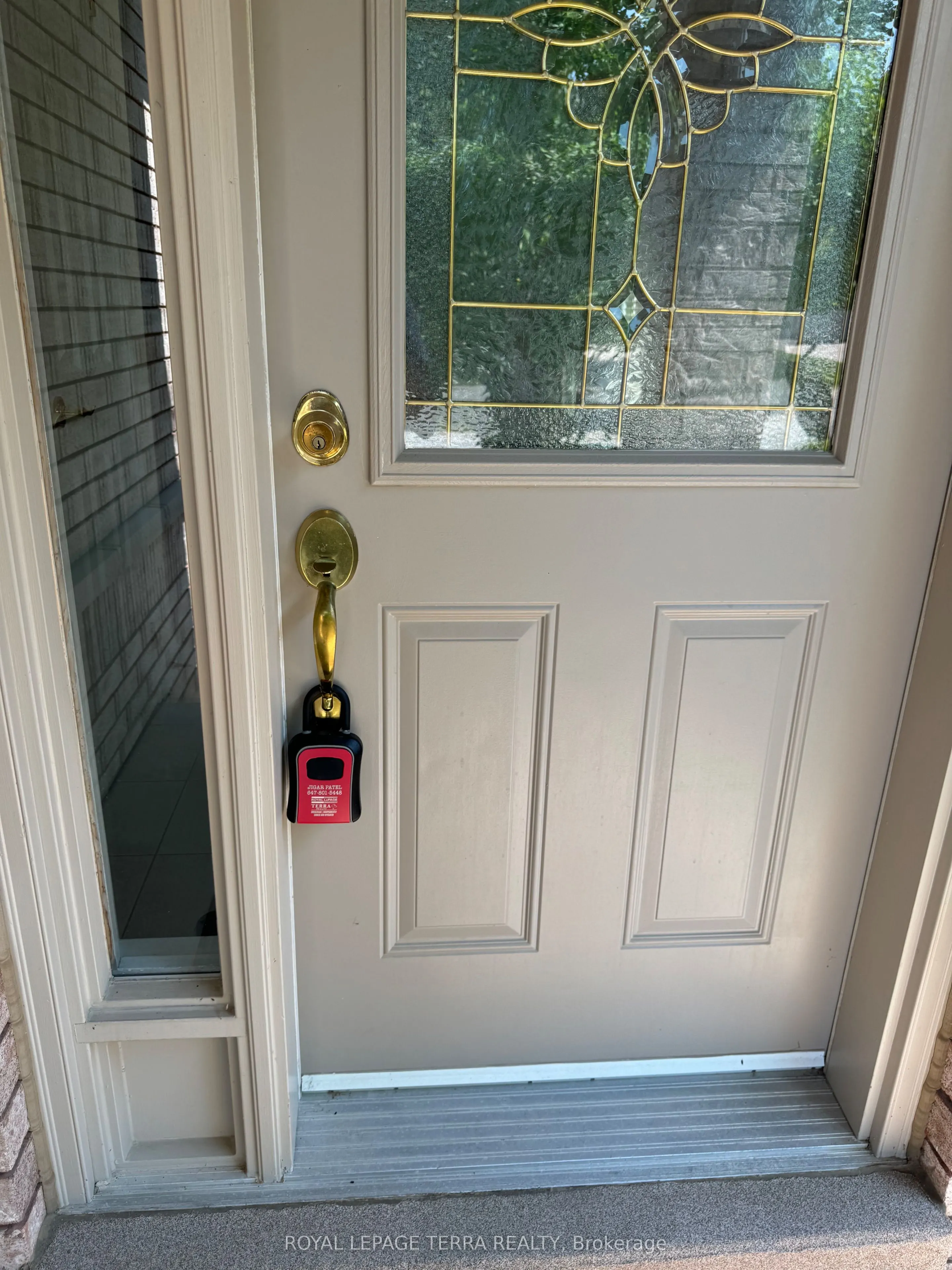 13 Montebello Terrace, #11