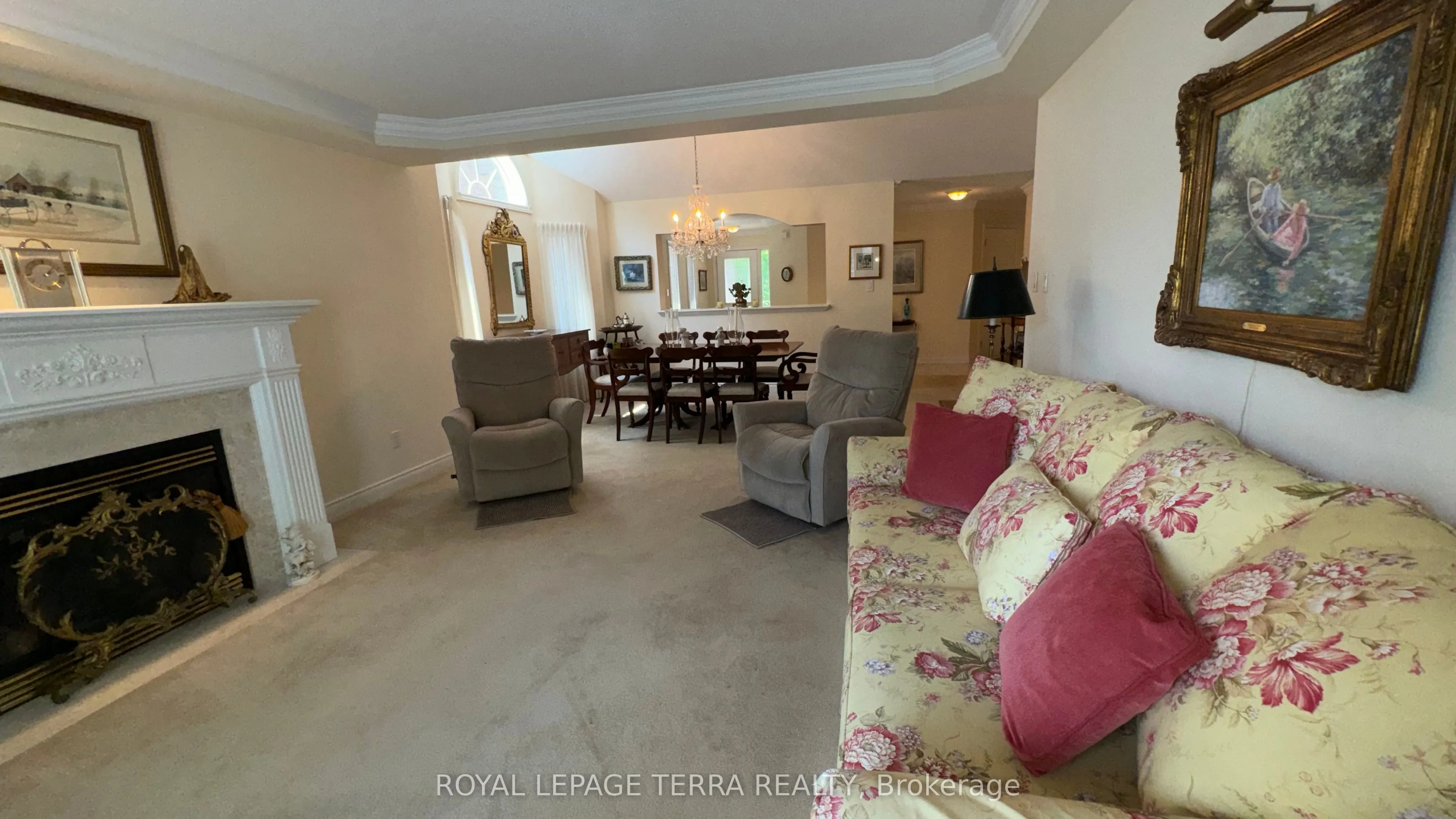 13 Montebello Terrace, #11