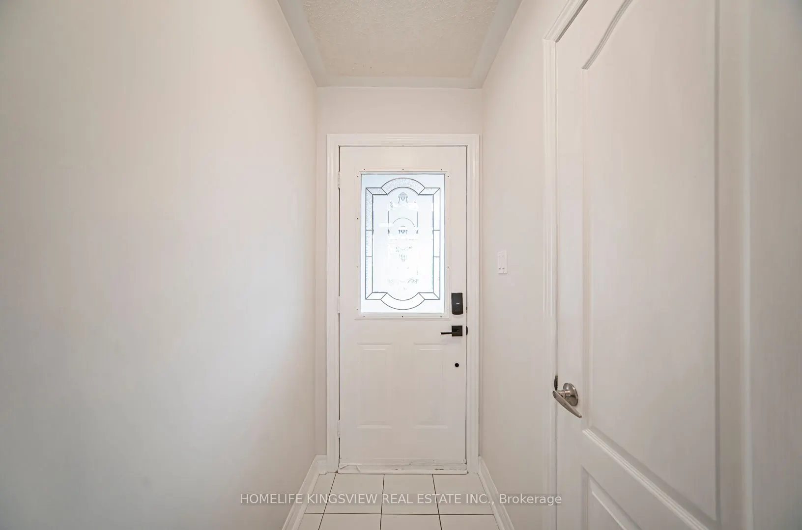 142 Lindenshire Avenue
