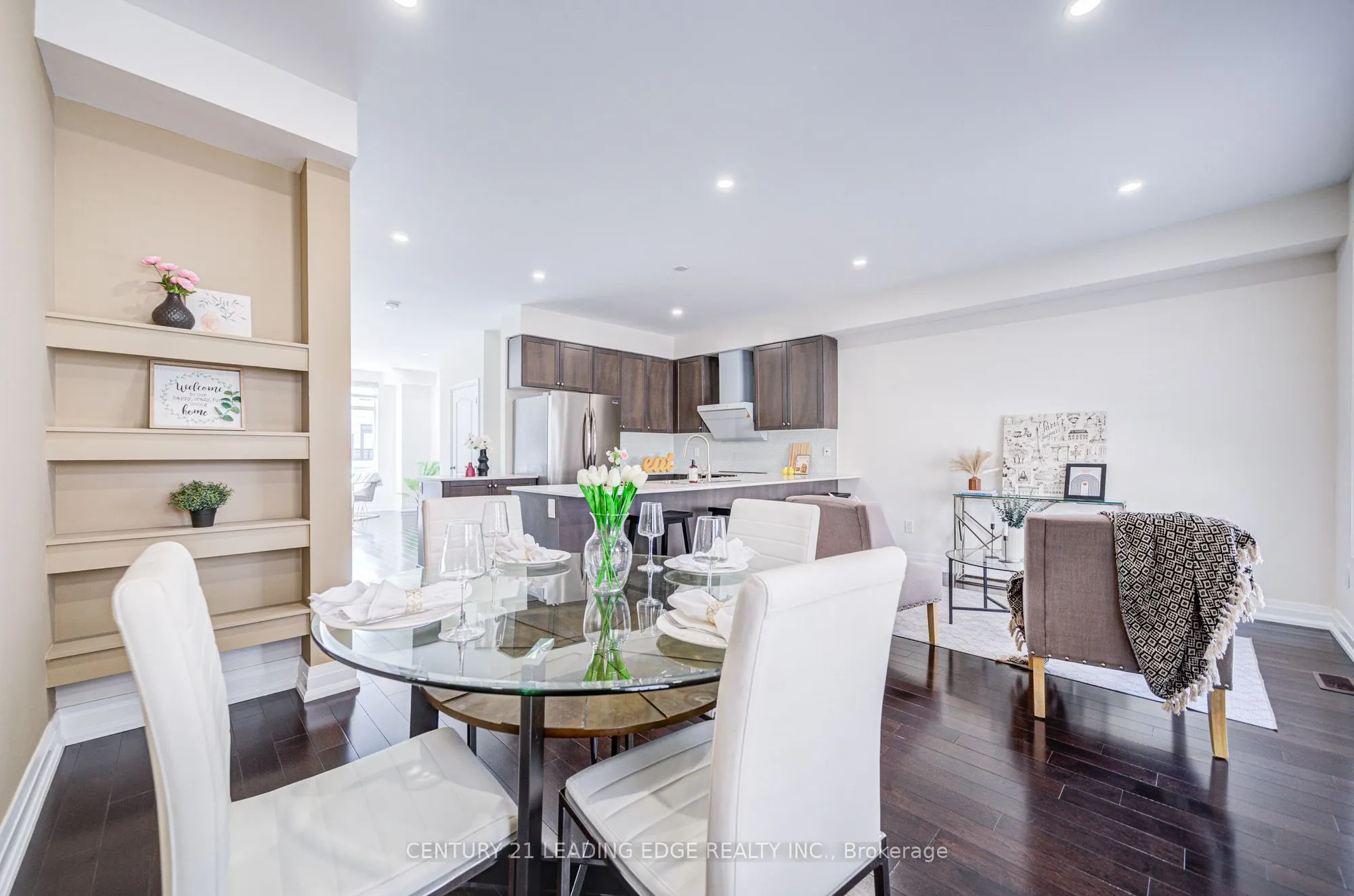 88 William Saville Street