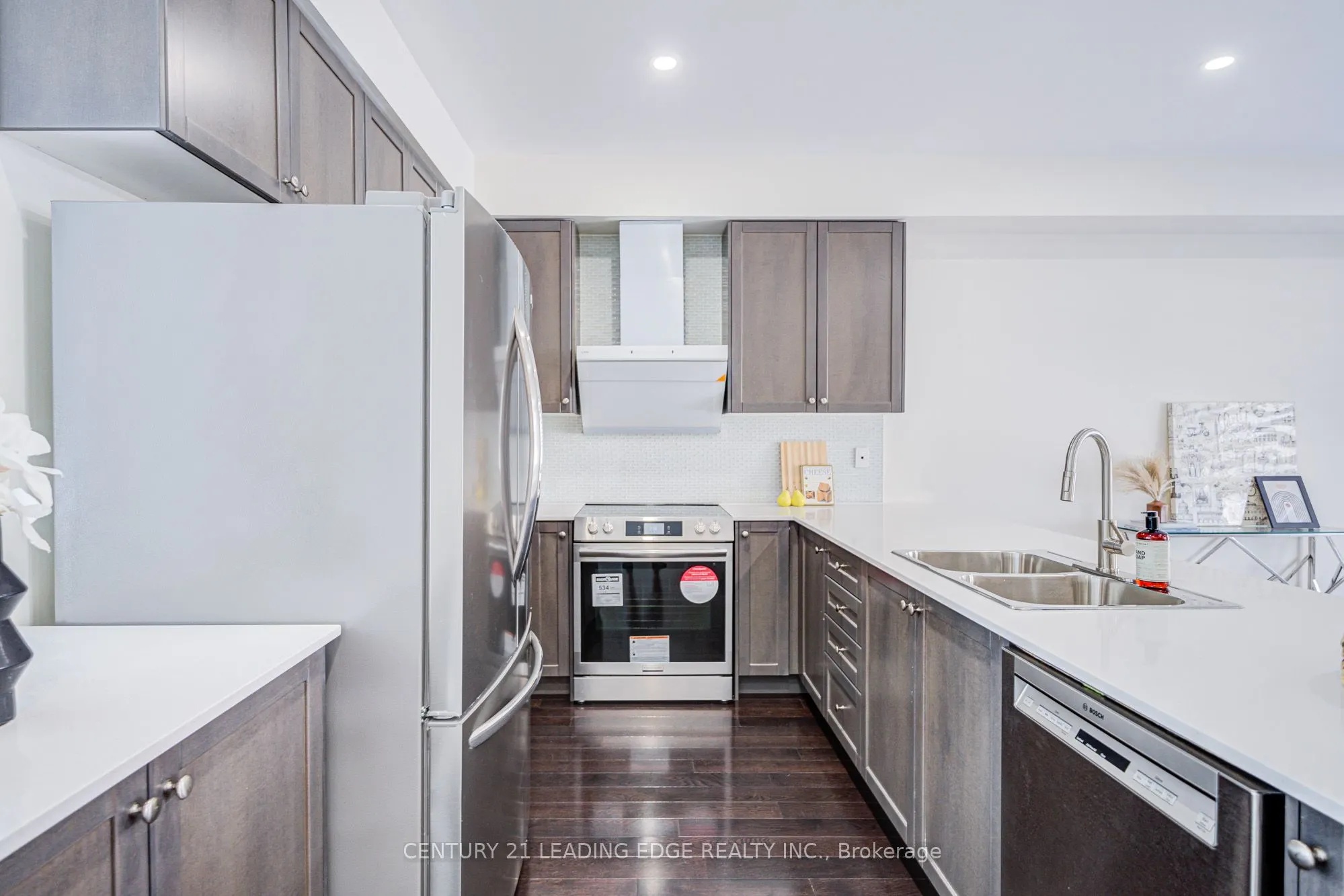 88 William Saville Street