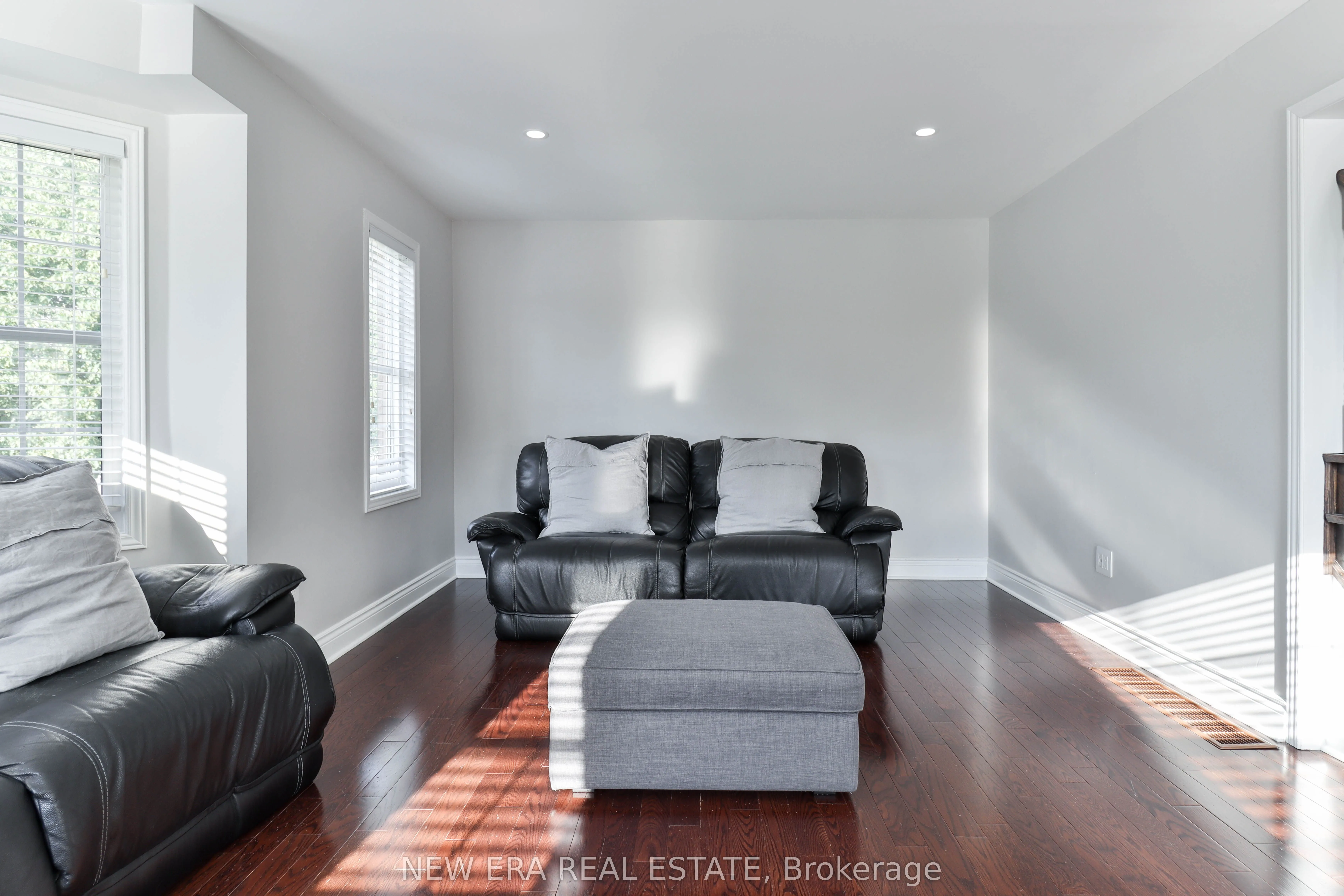 331 Davos Road