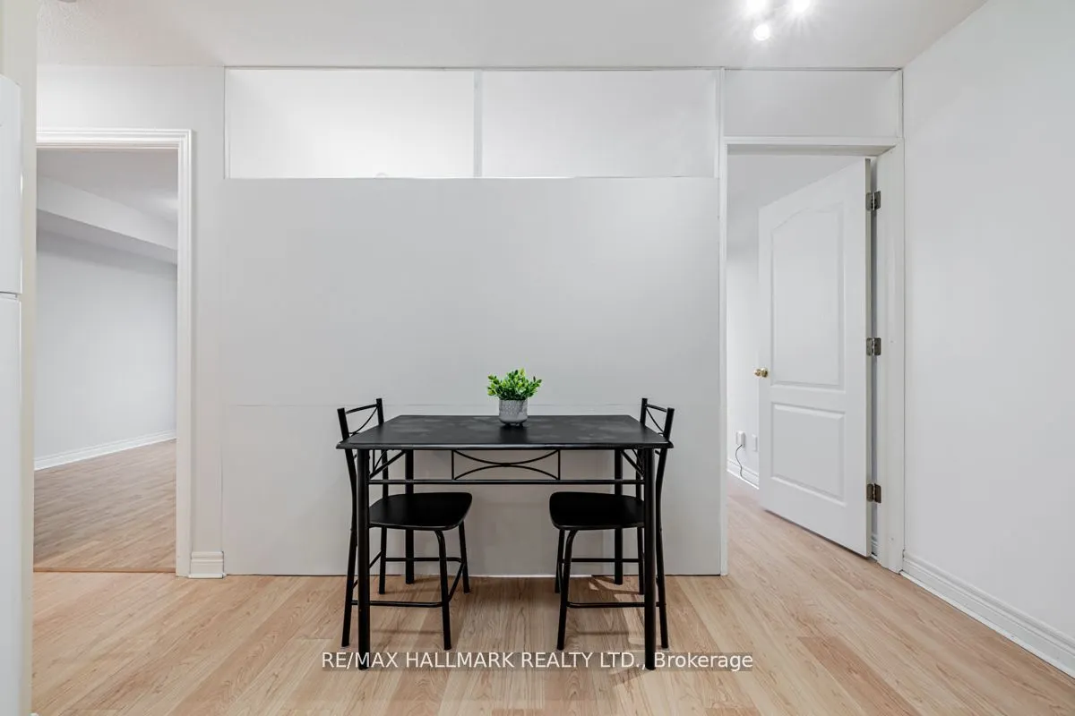 50 Disera Drive, #717