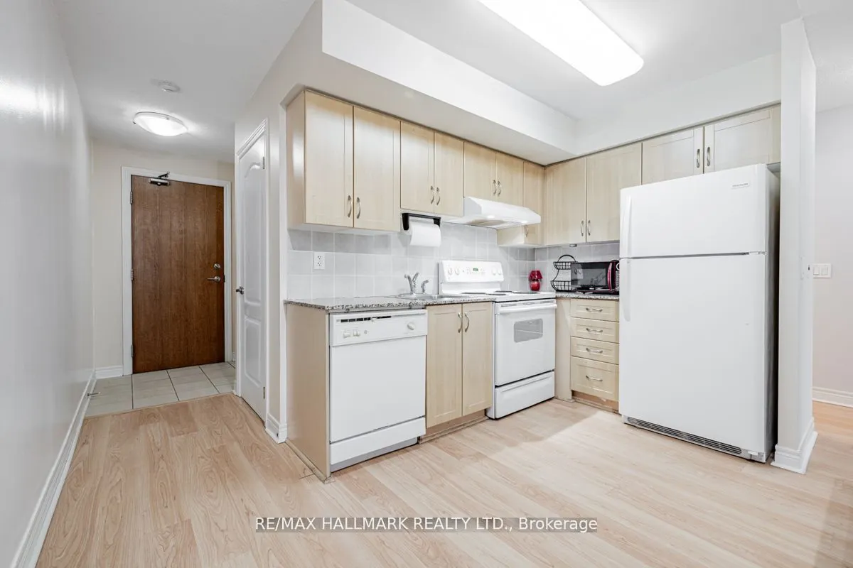 50 Disera Drive, #717