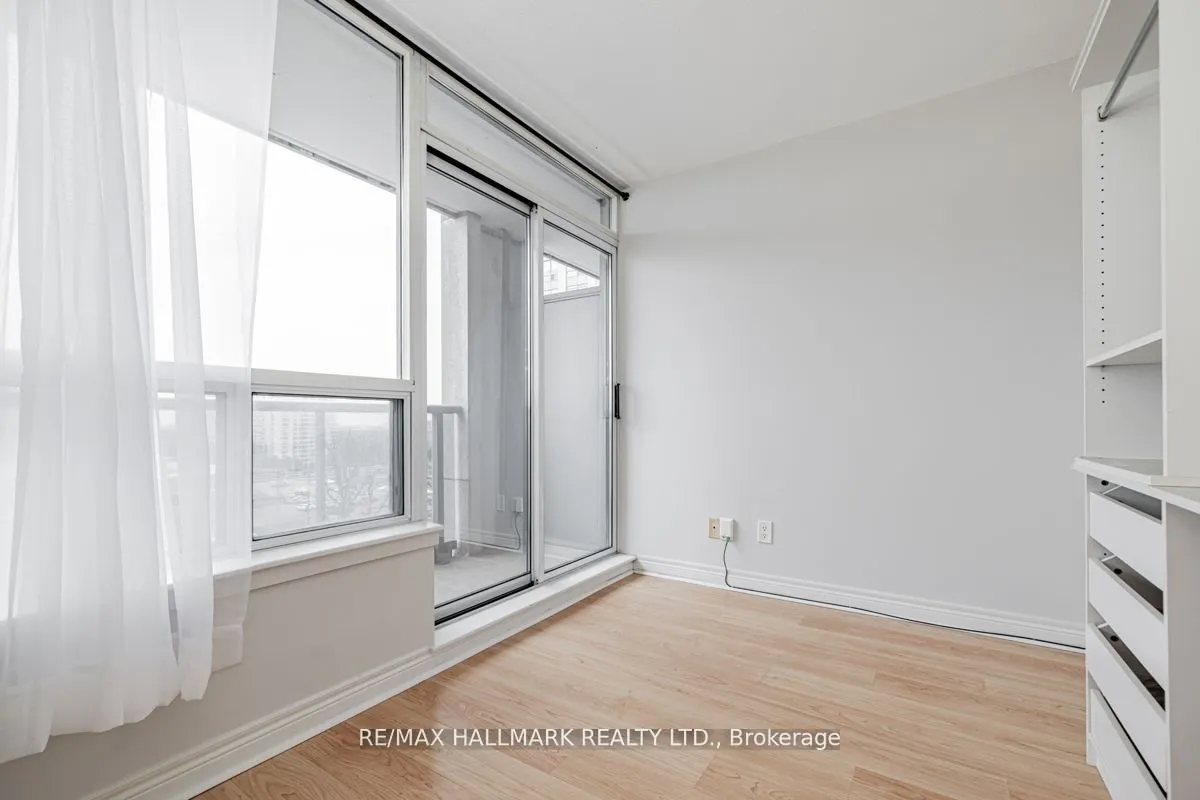 50 Disera Drive, #717