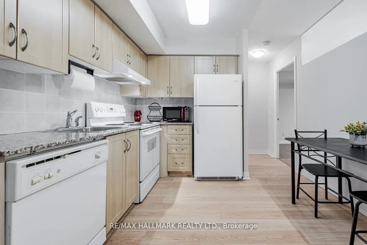 50 Disera Drive, #717