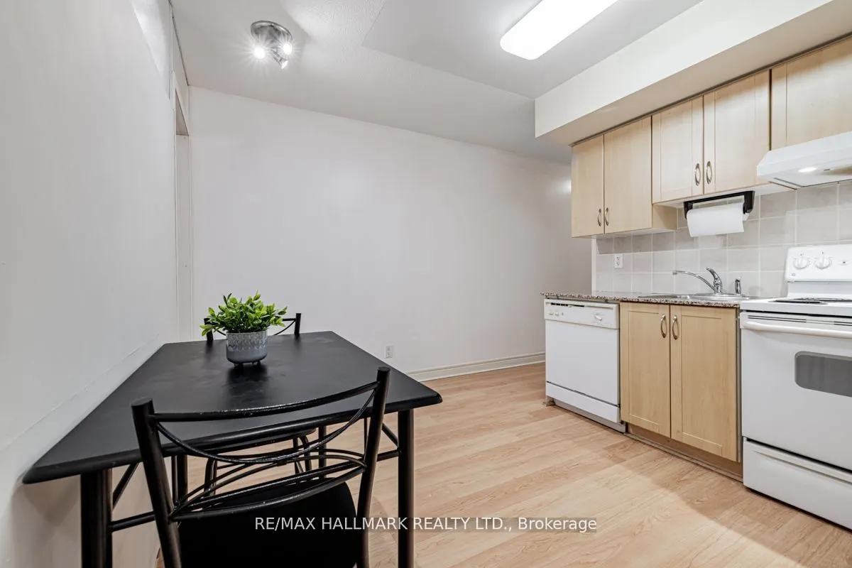 50 Disera Drive, #717