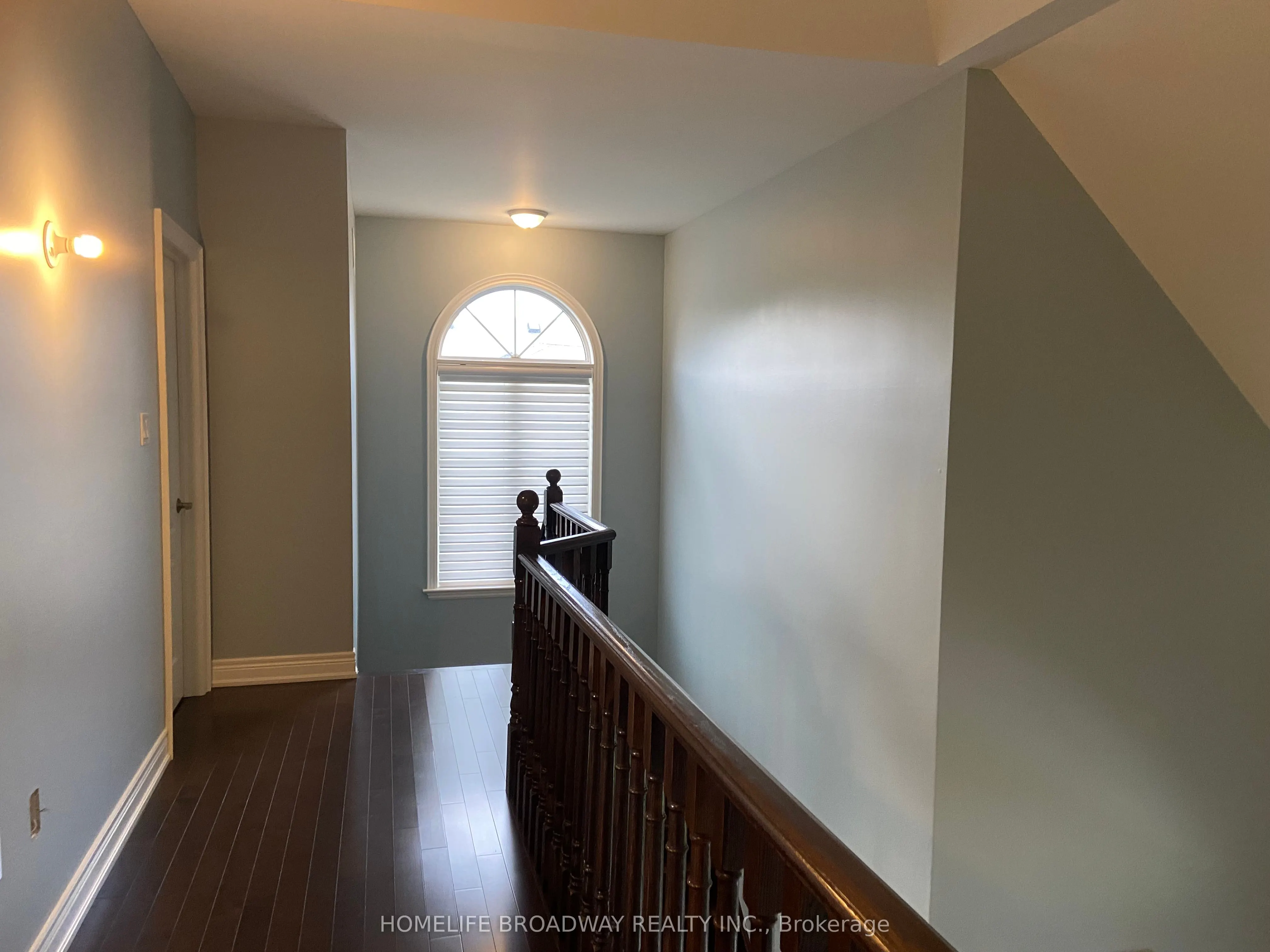 8 Wolford Court