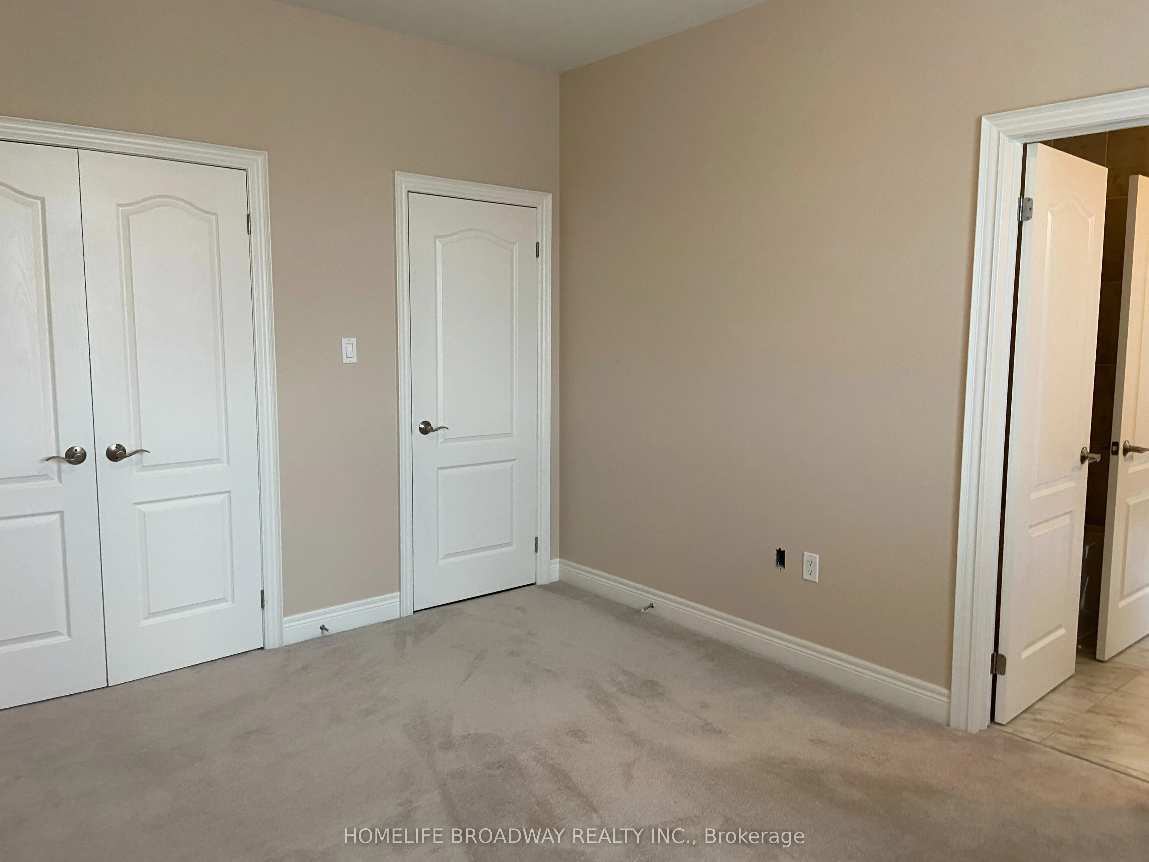 8 Wolford Court