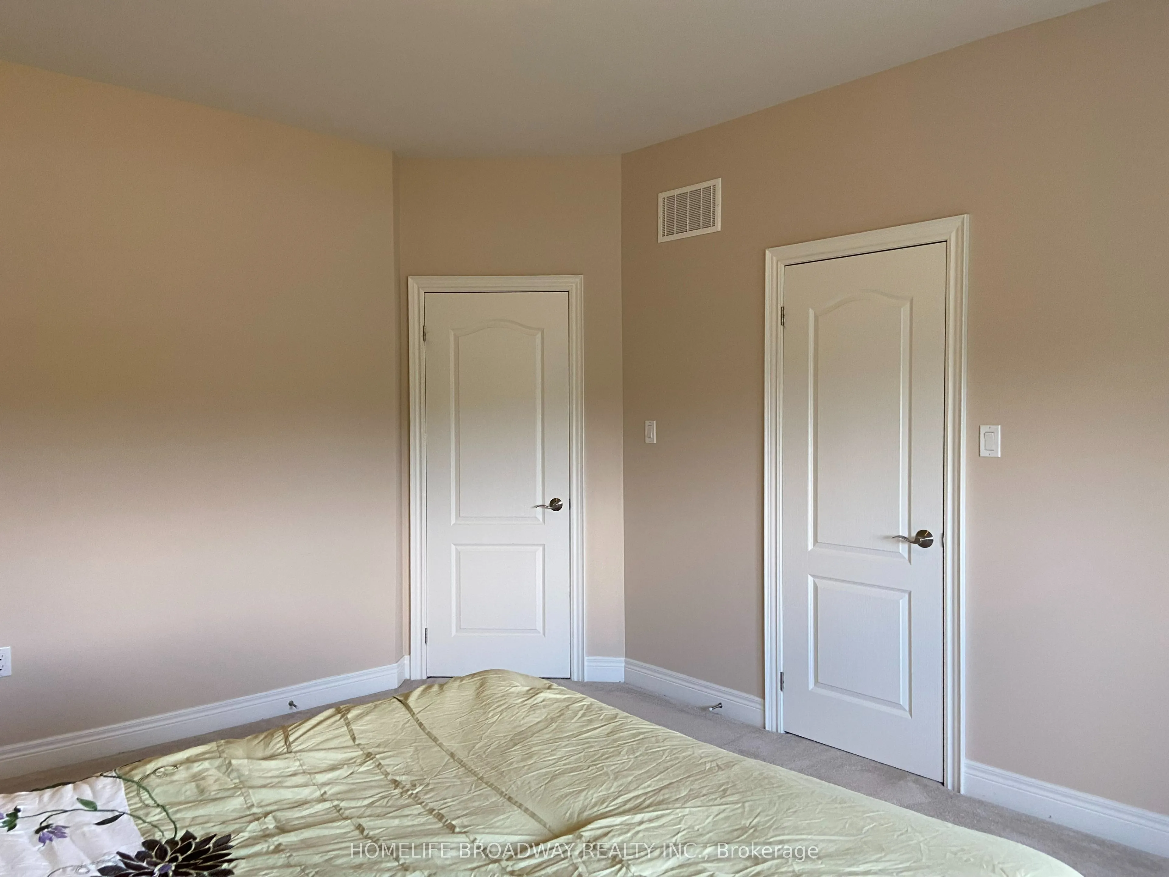 8 Wolford Court