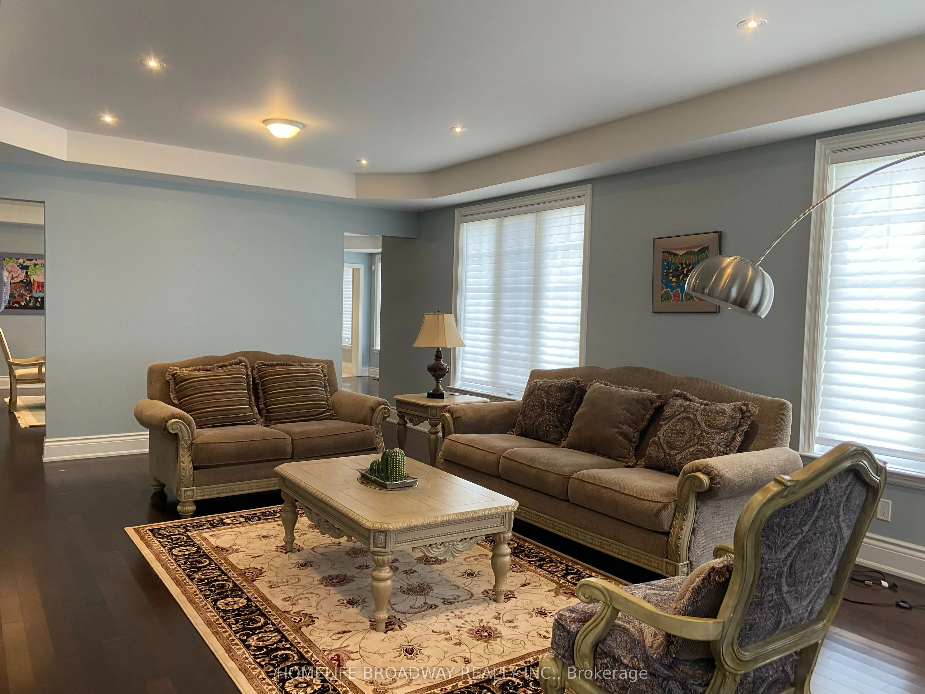 8 Wolford Court