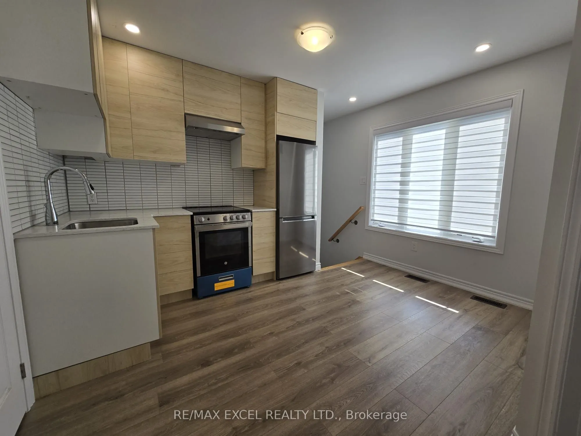 18 Waterleaf Road, #Coach House