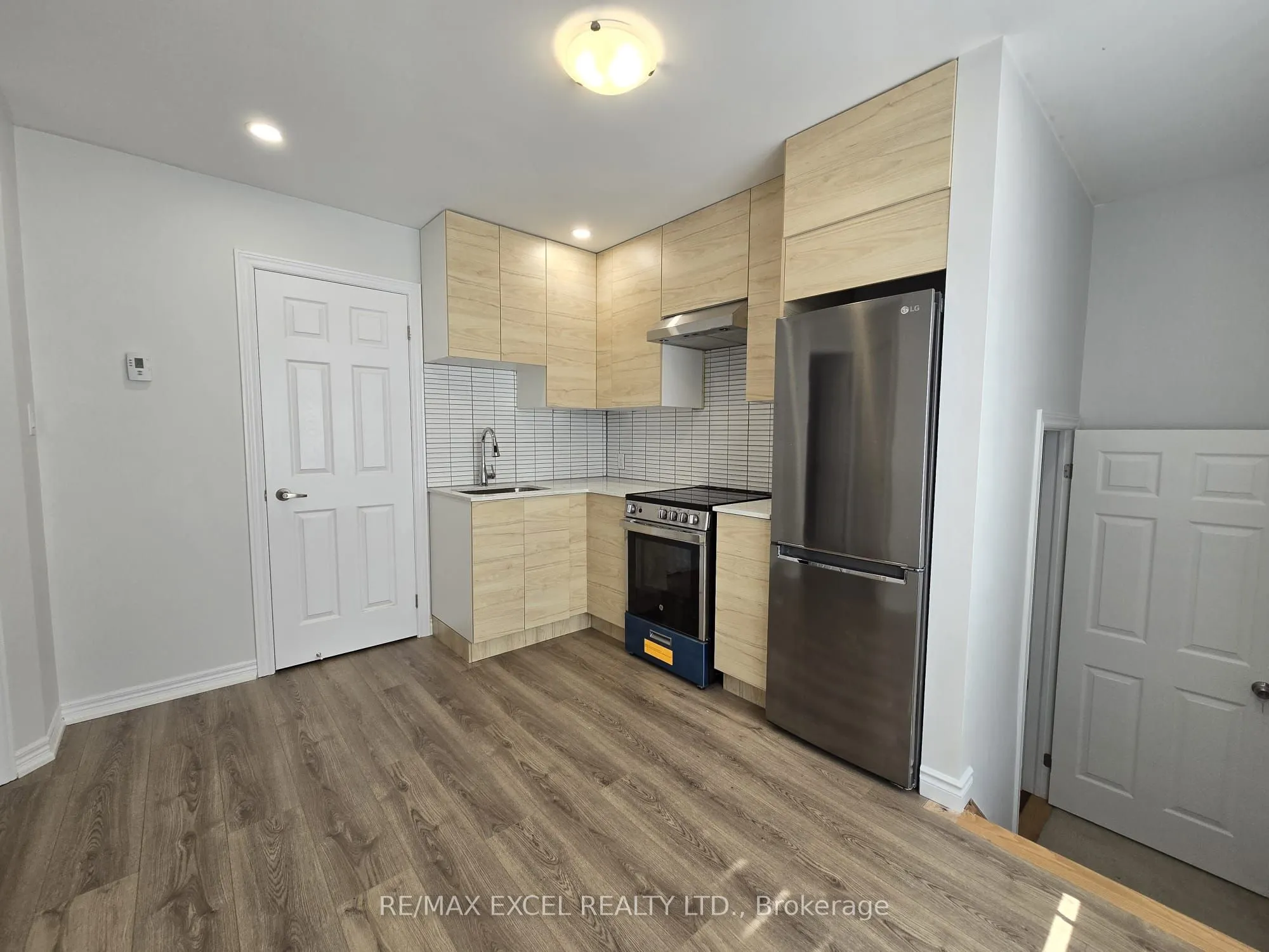 18 Waterleaf Road, #Coach House