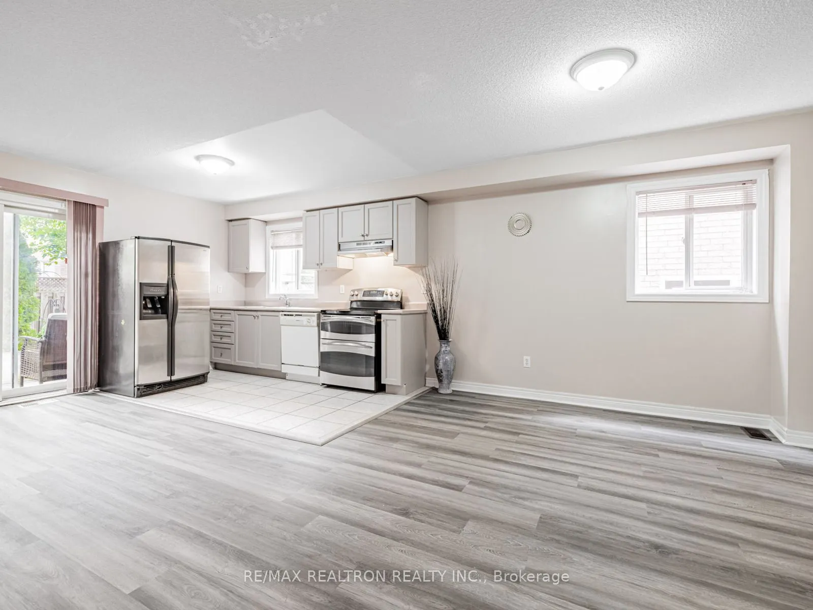 110 Derrywood Drive