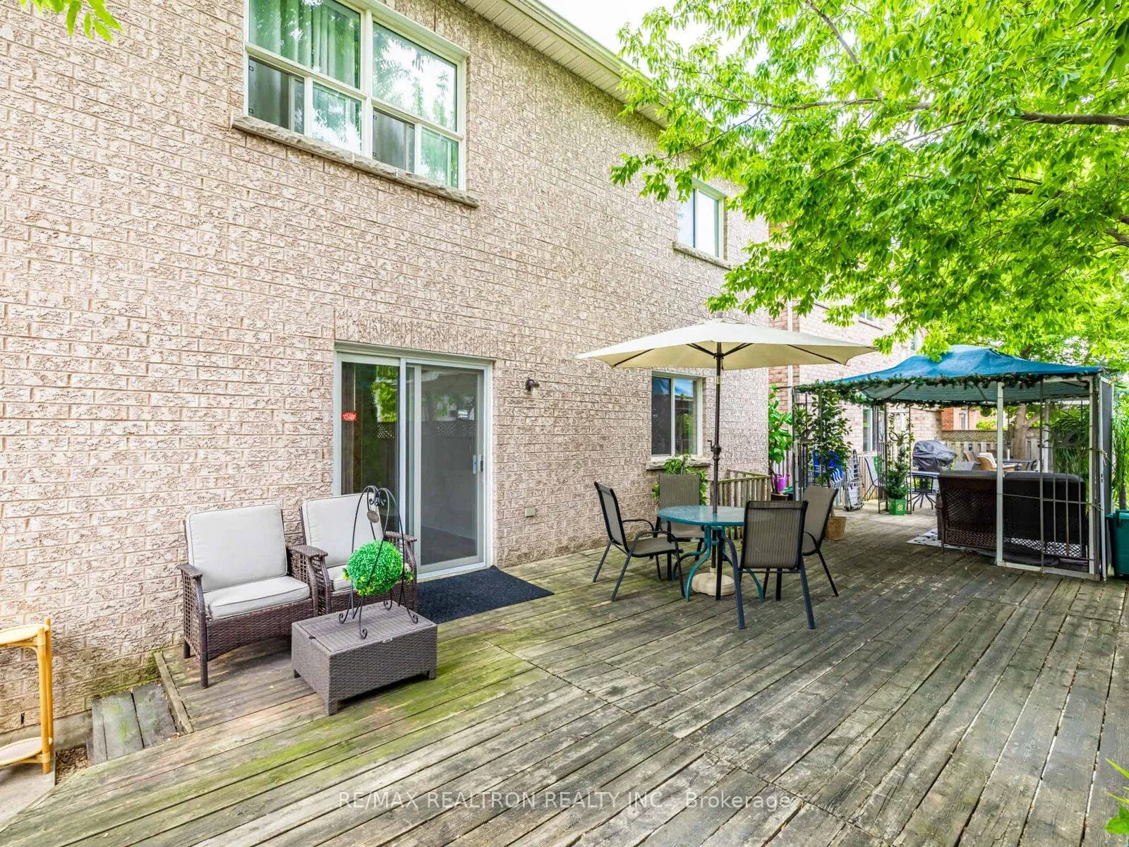 110 Derrywood Drive