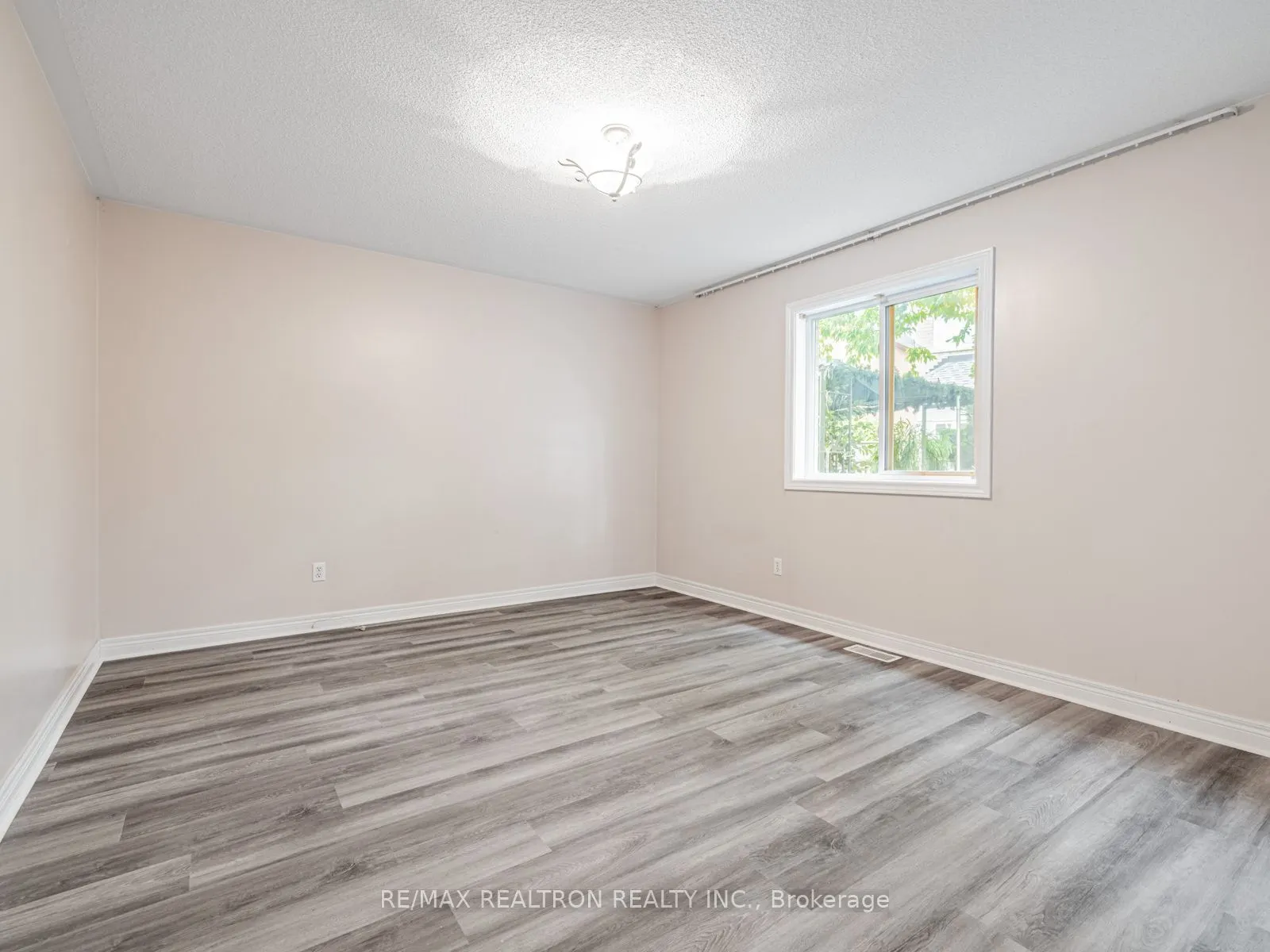 110 Derrywood Drive