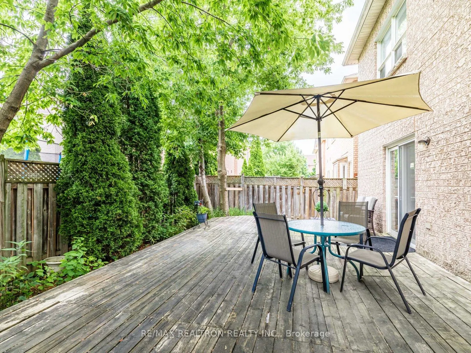 110 Derrywood Drive