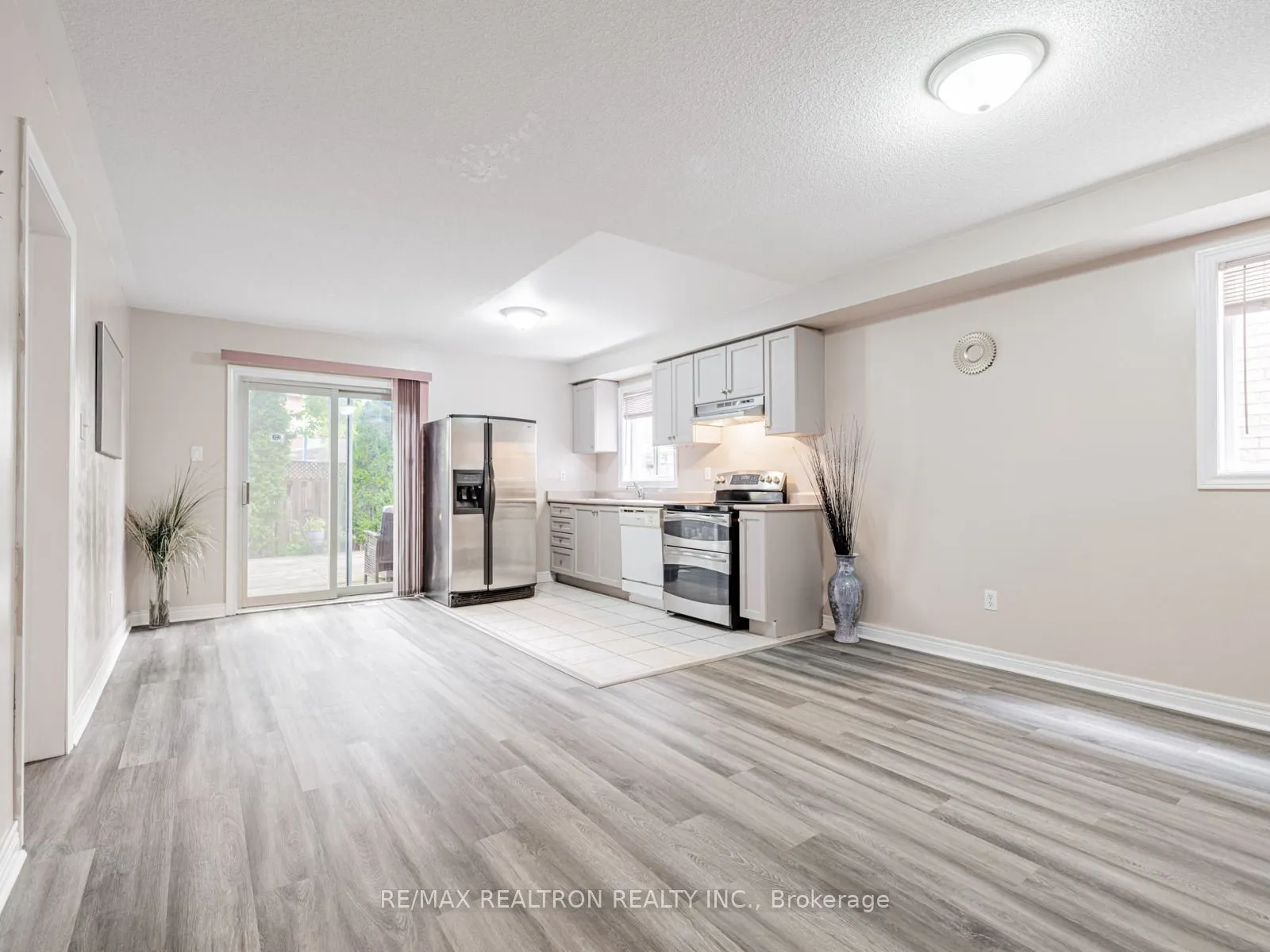 110 Derrywood Drive