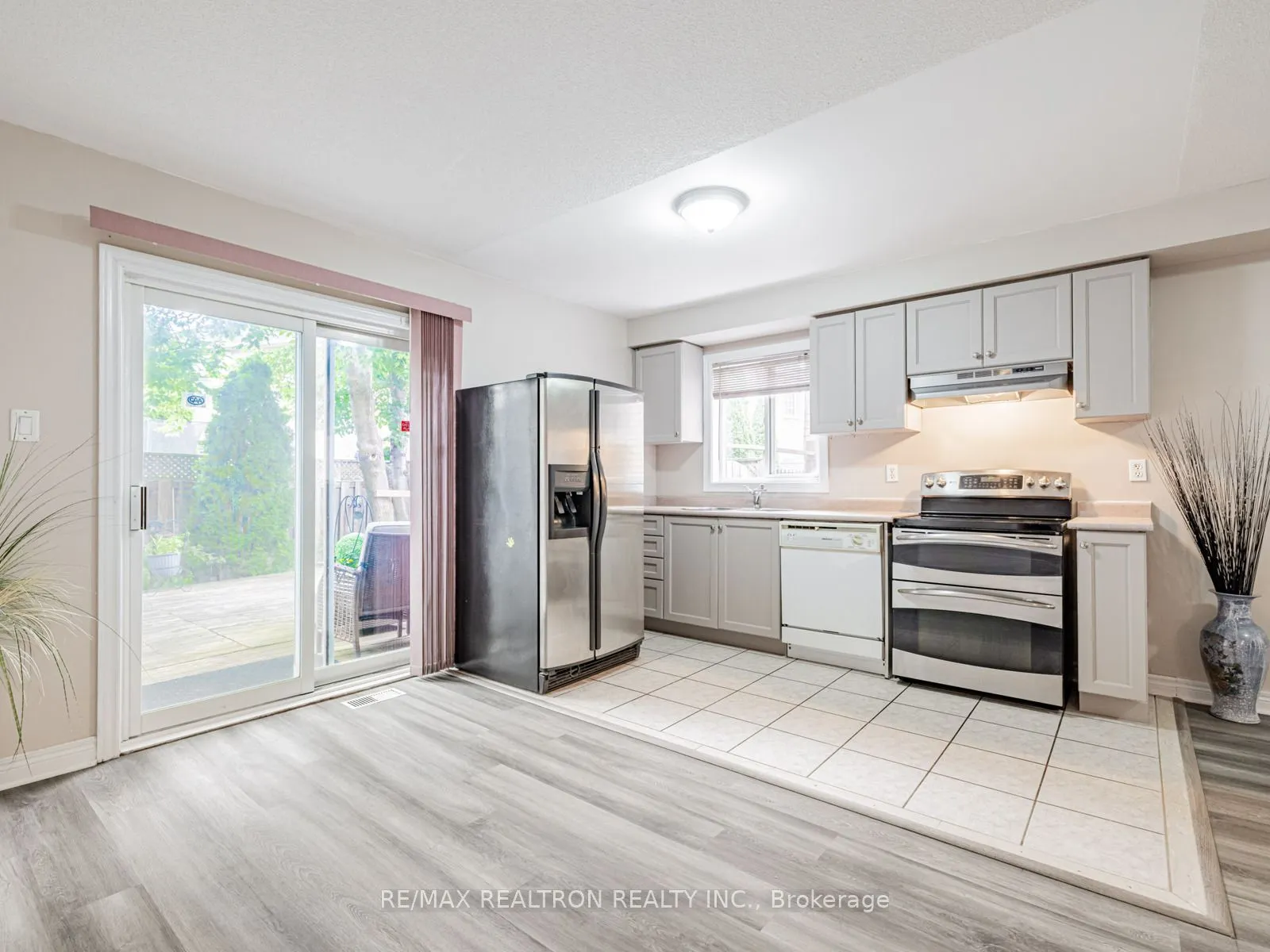 110 Derrywood Drive
