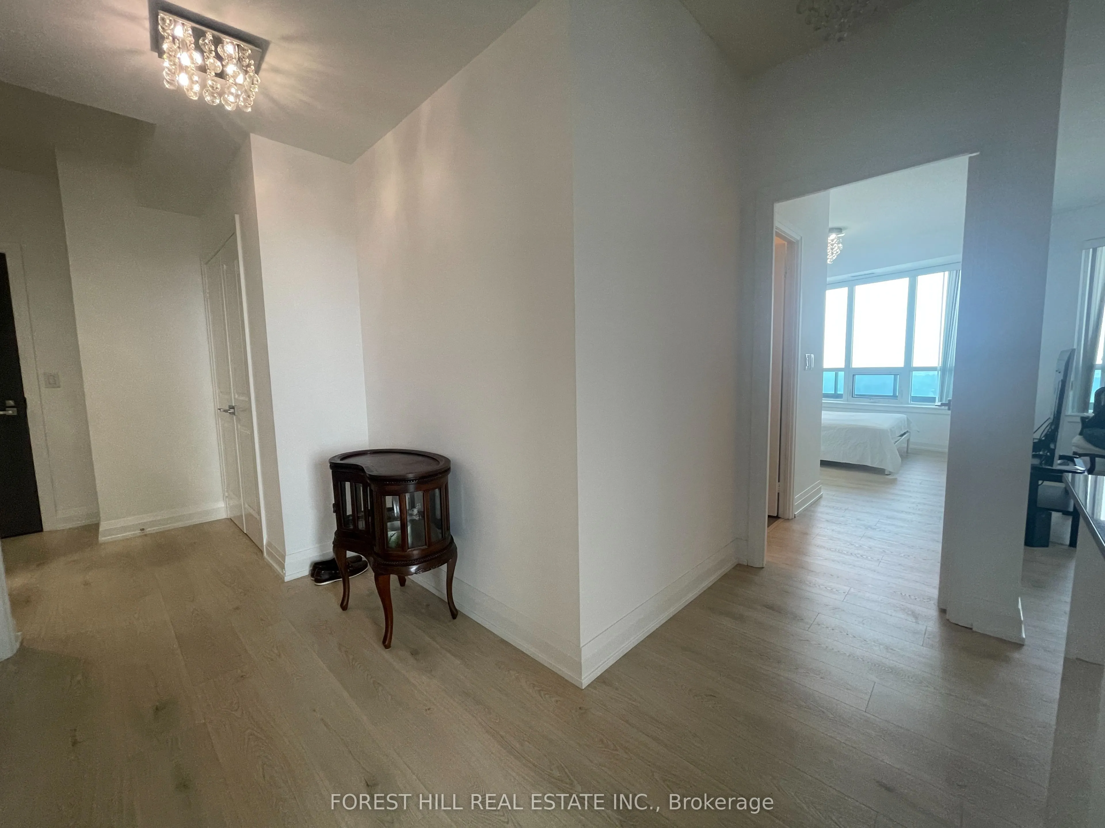 7171 Yonge Street, #1701