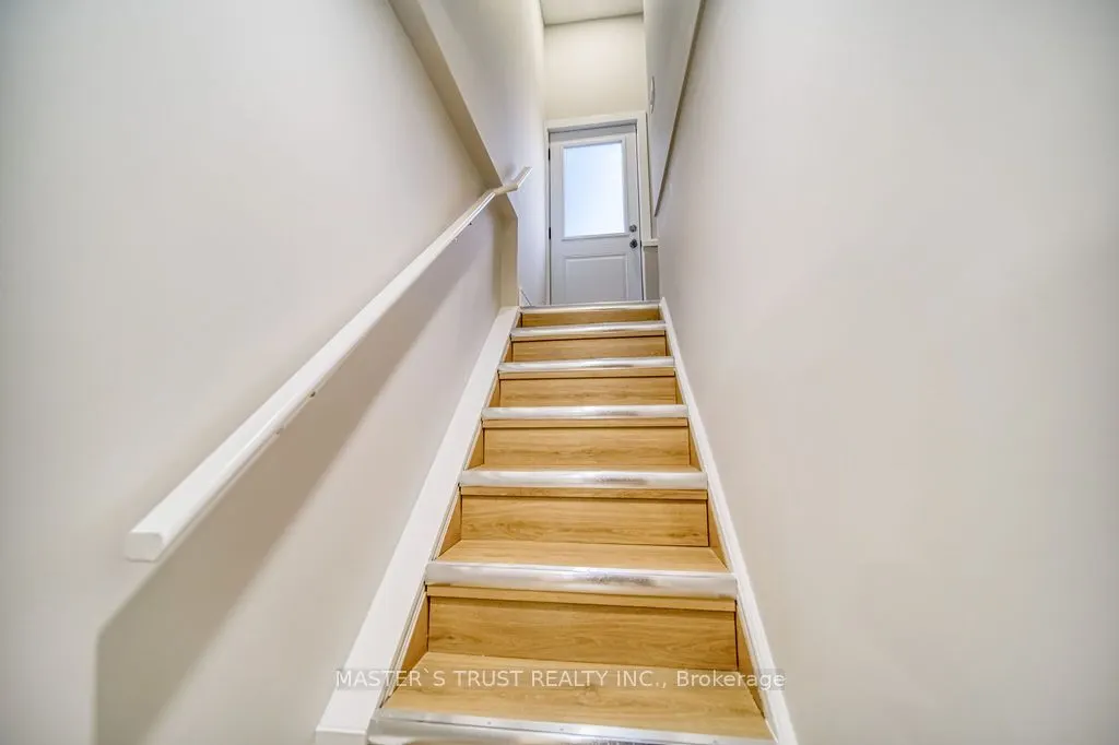 82 Oxford Street, #Basement